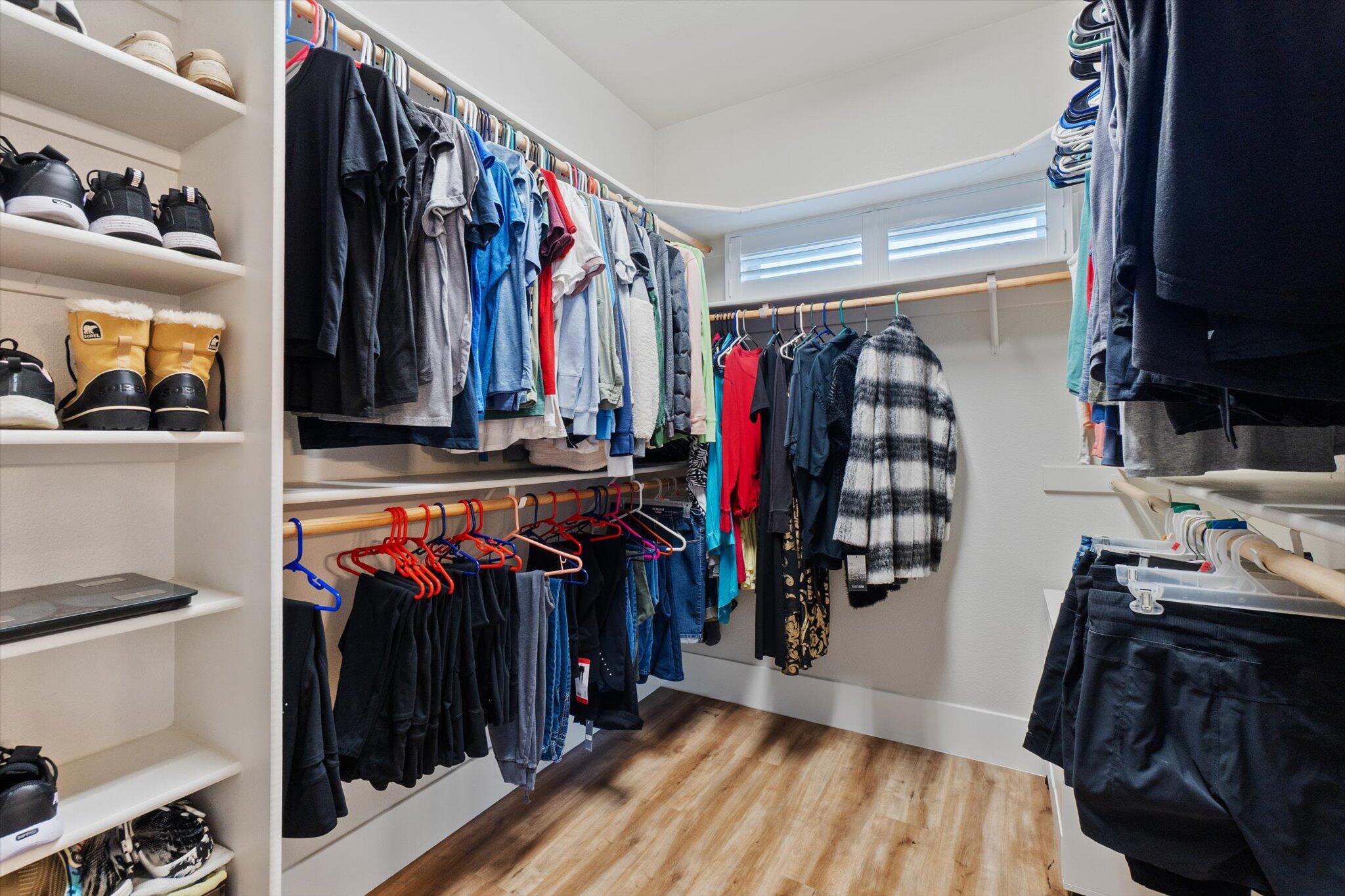 21810 Los Altos Drive