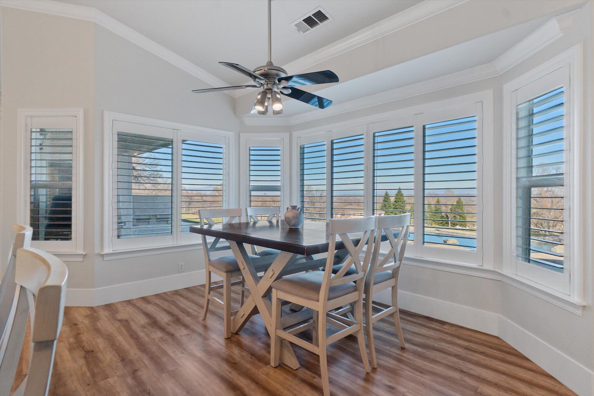 21810 Los Altos Drive