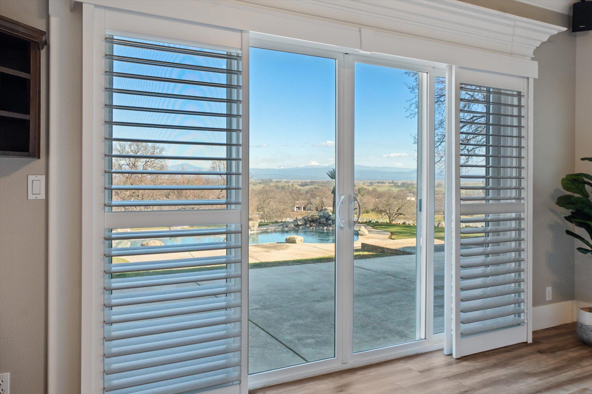 21810 Los Altos Drive