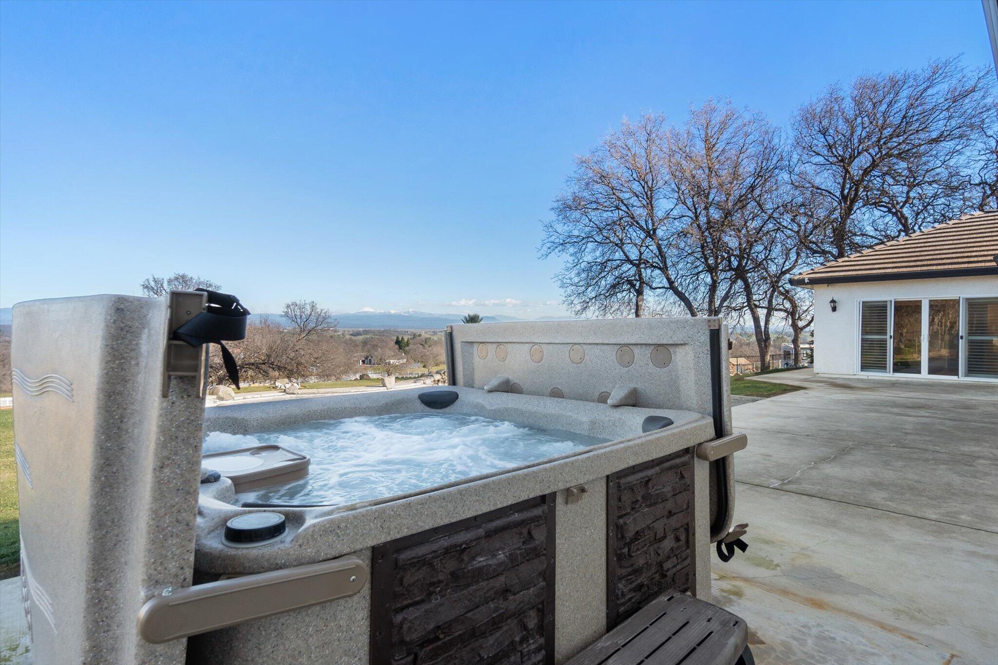 21810 Los Altos Drive