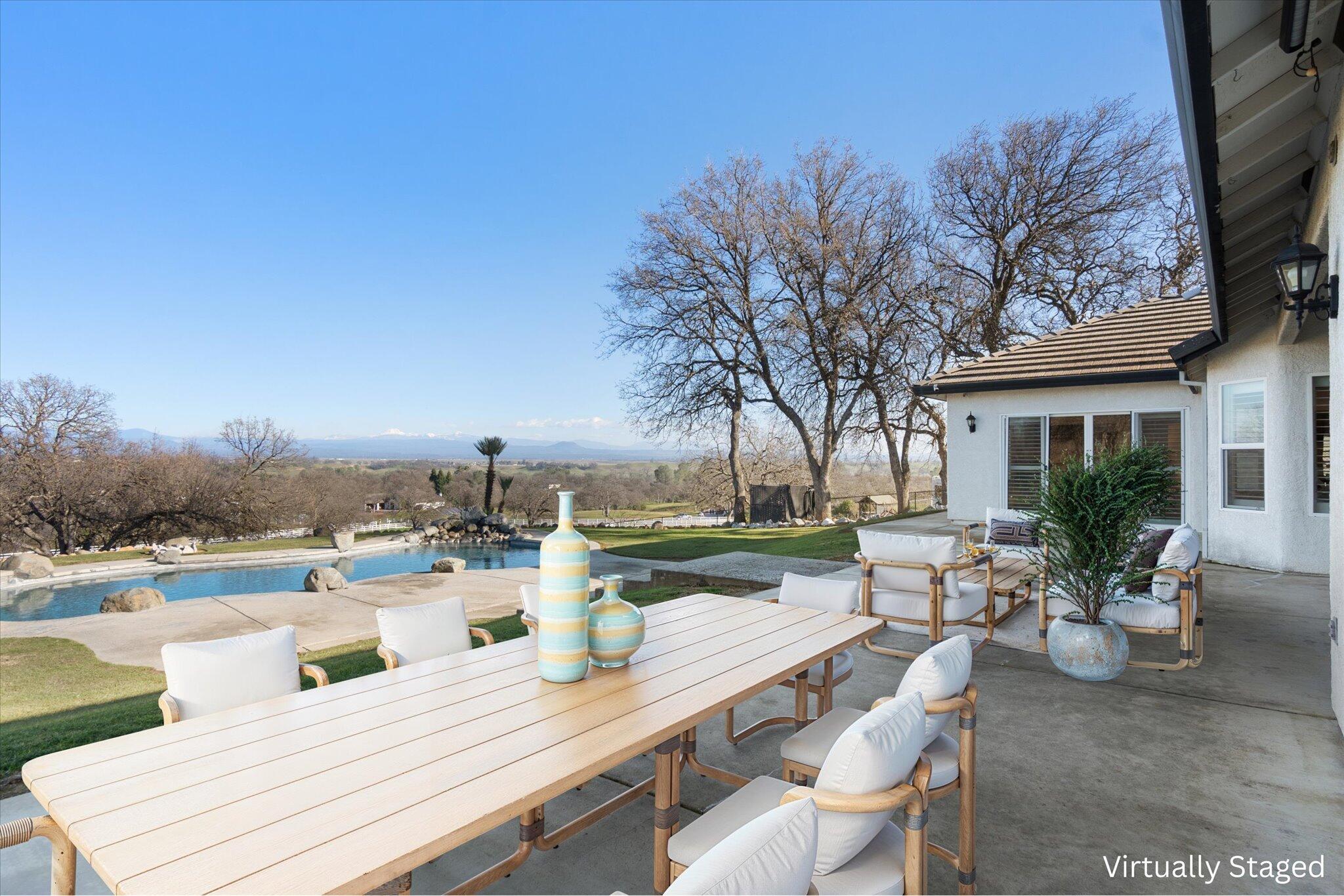 21810 Los Altos Drive