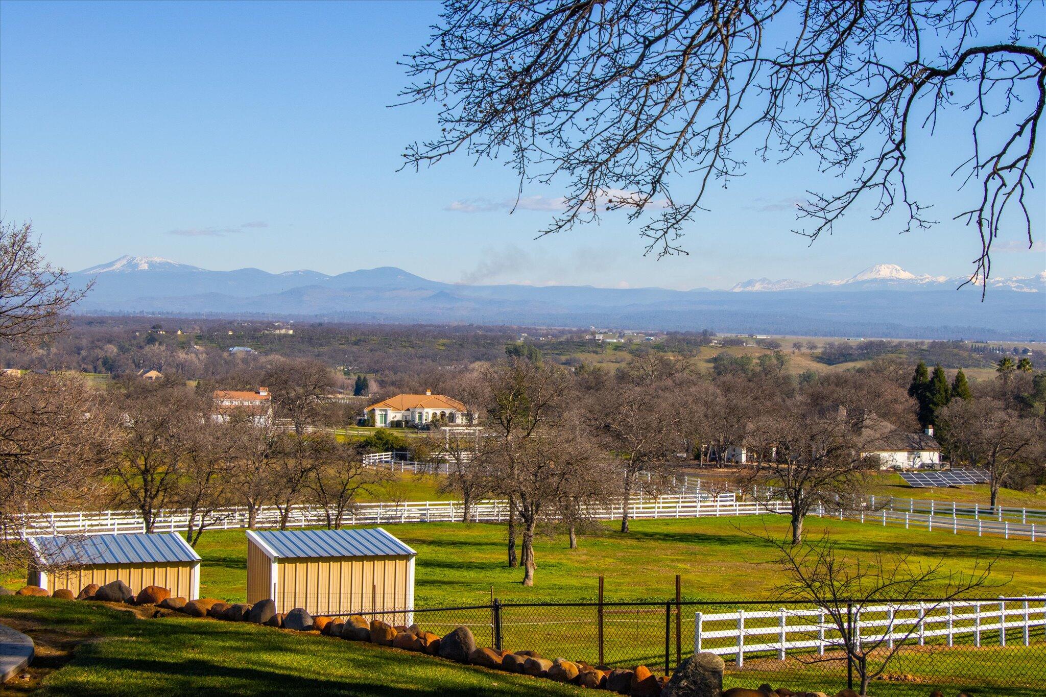 21810 Los Altos Drive