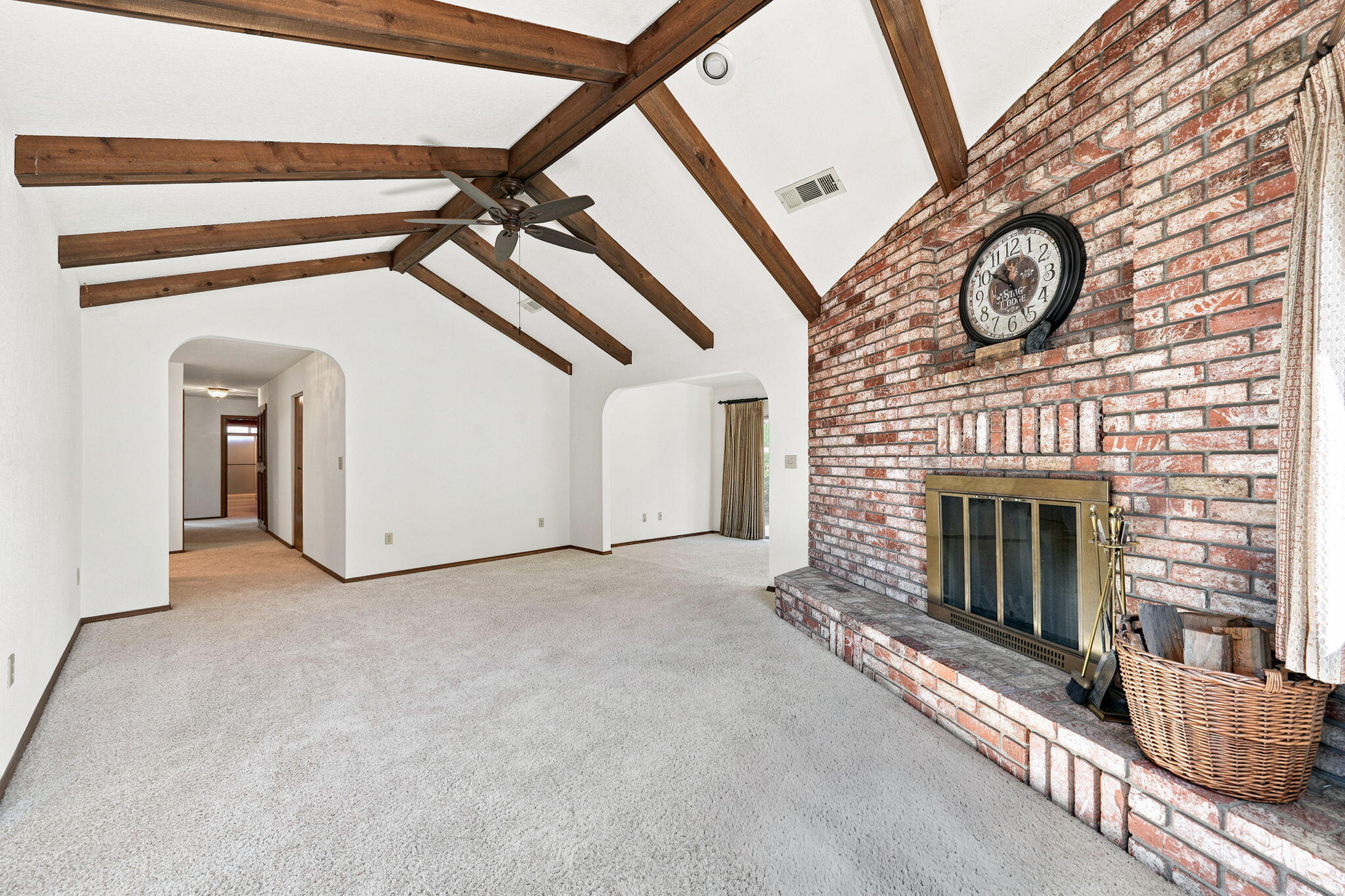 318 Woodhill Drive