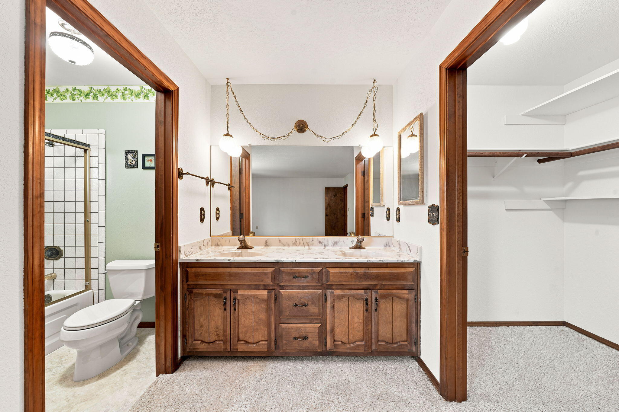 318 Woodhill Drive