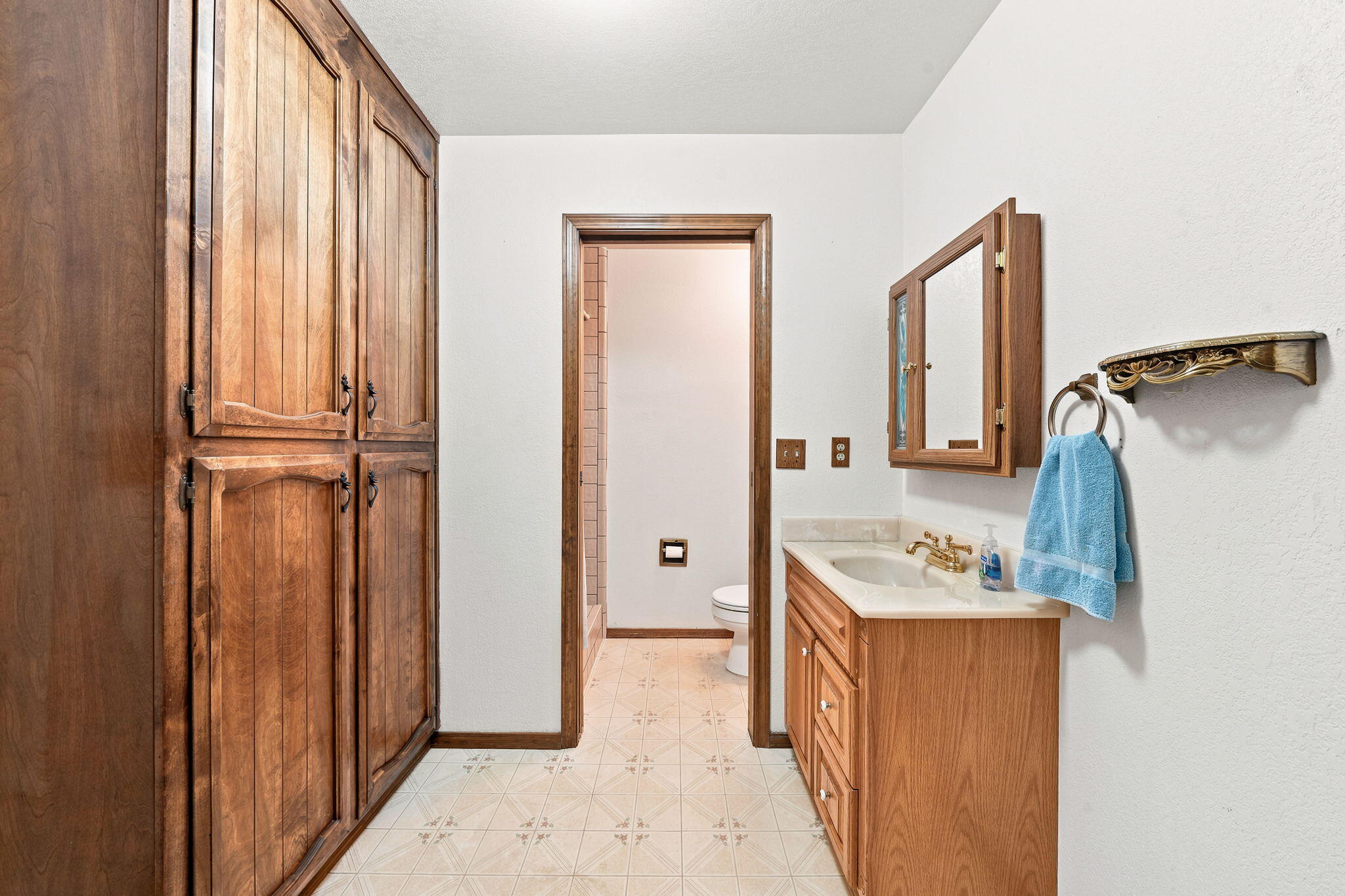 318 Woodhill Drive