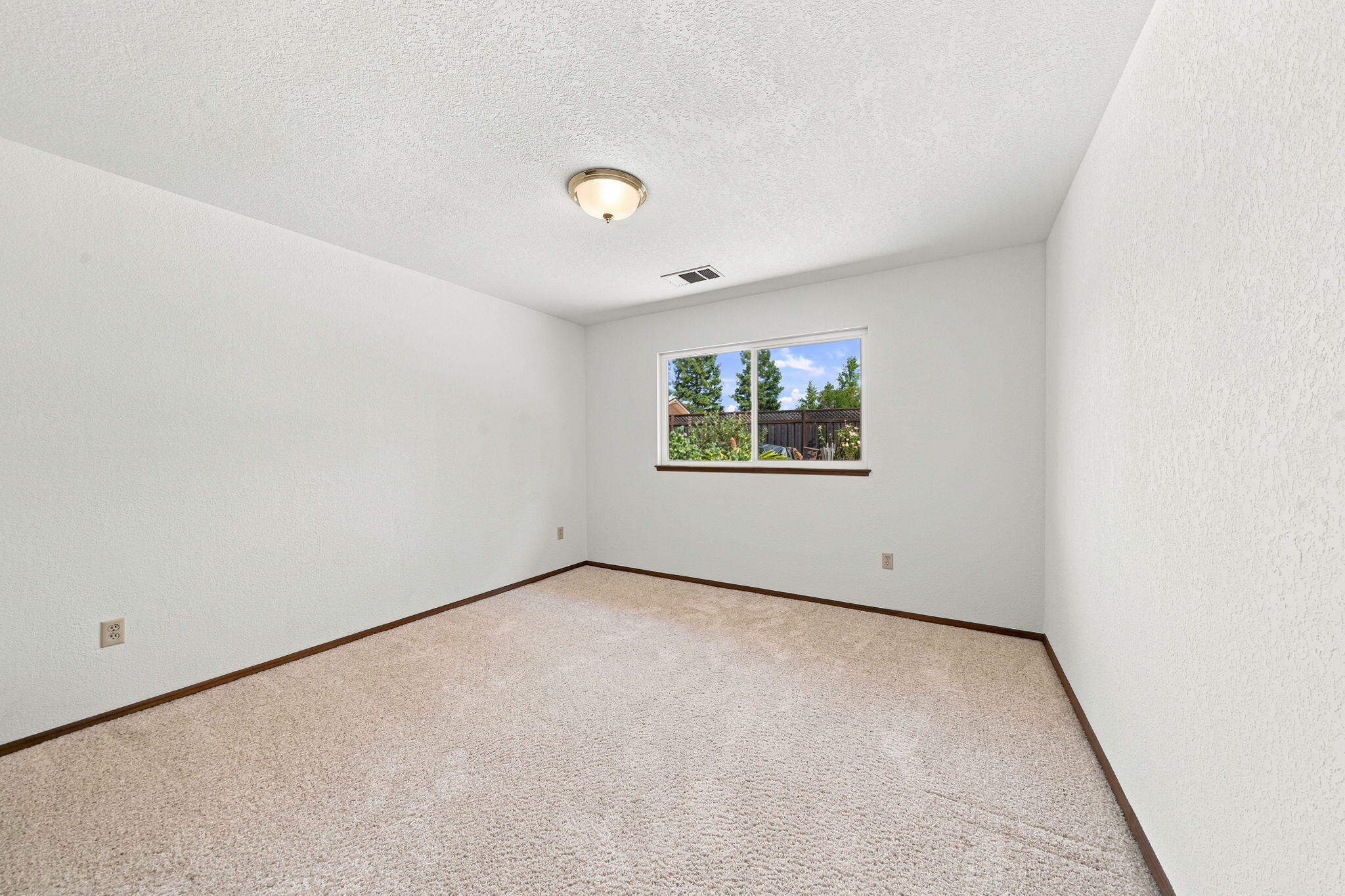 318 Woodhill Drive