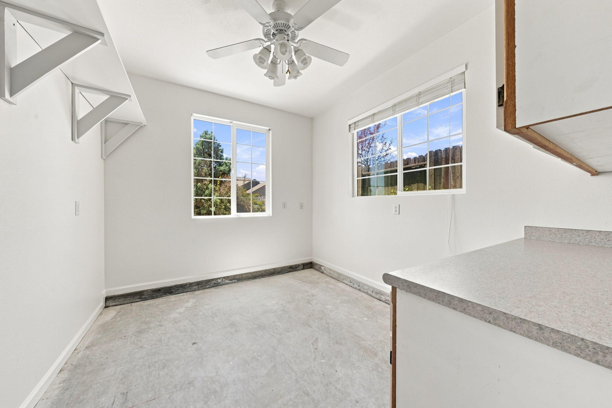 1114 Snowcap Trail