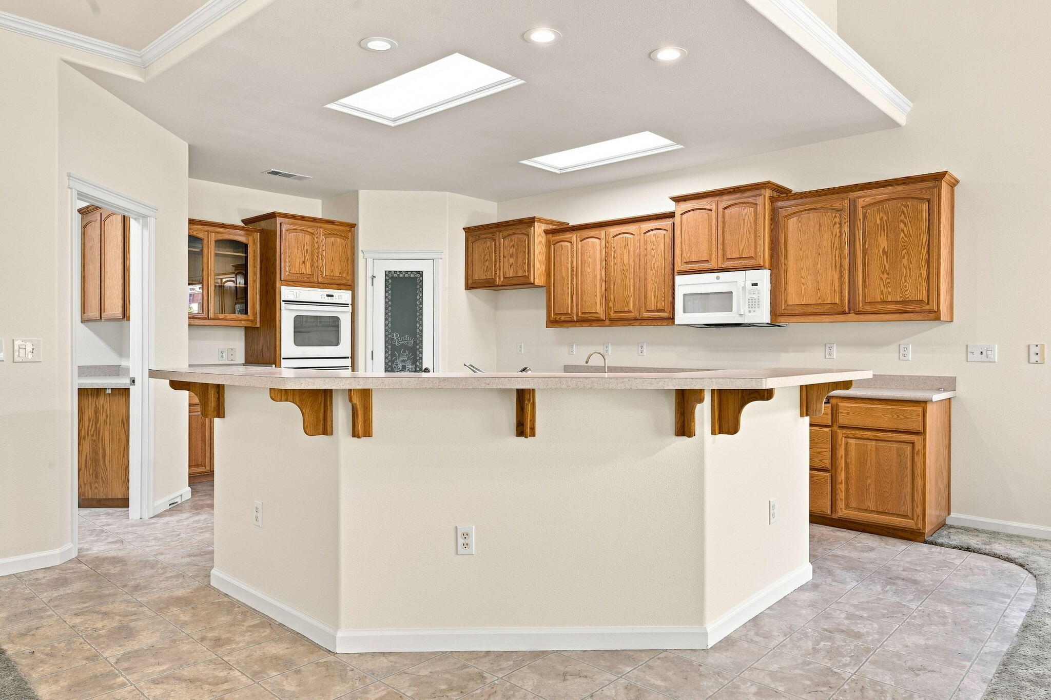 1114 Snowcap Trail
