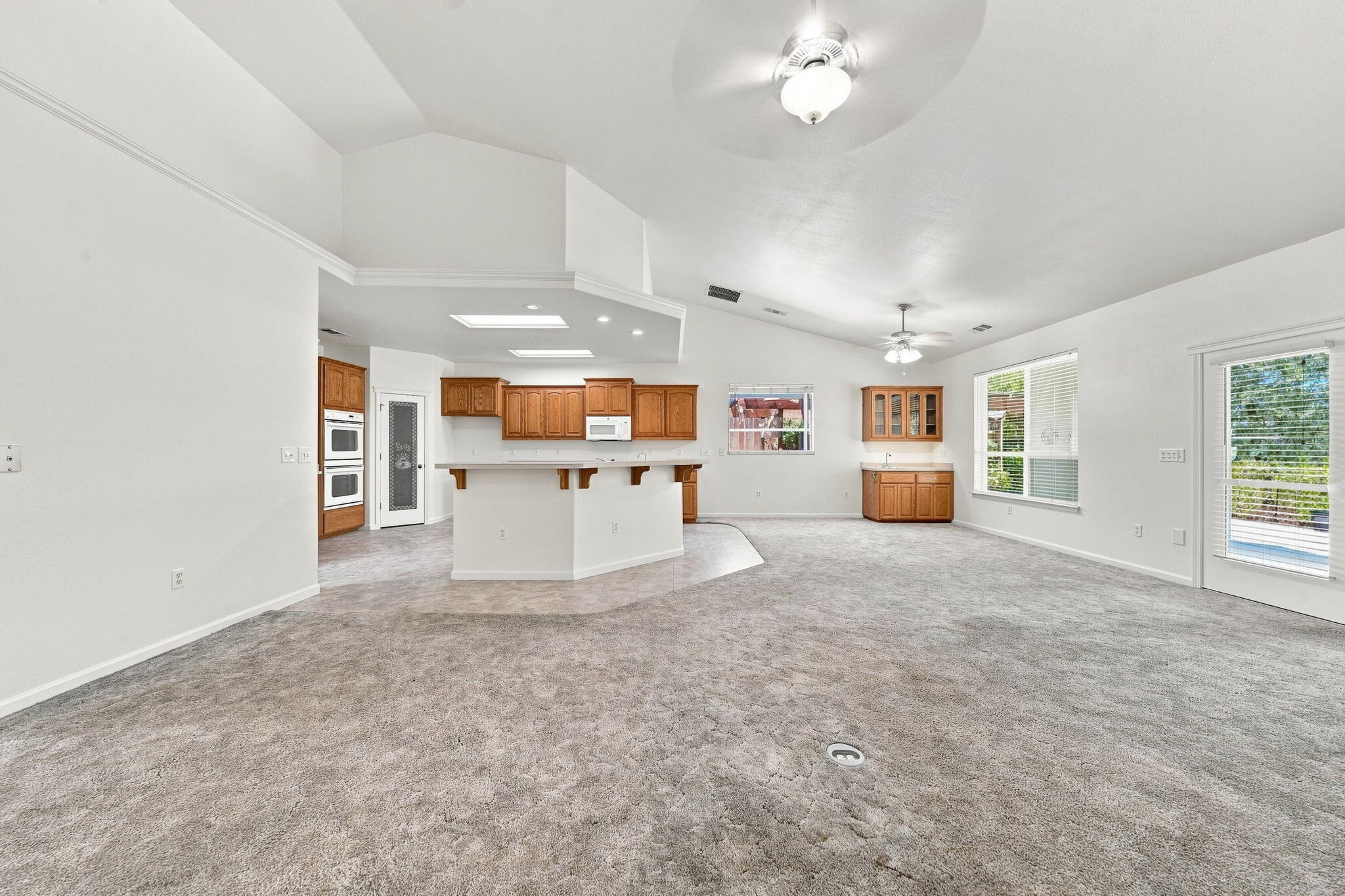 1114 Snowcap Trail