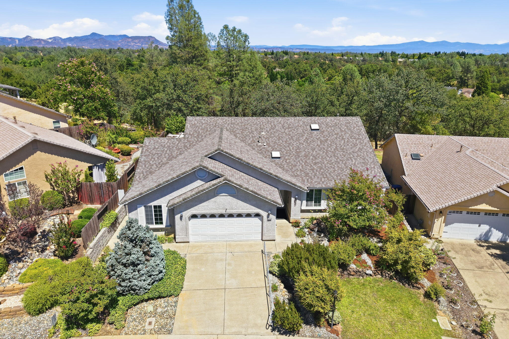 1114 Snowcap Trail
