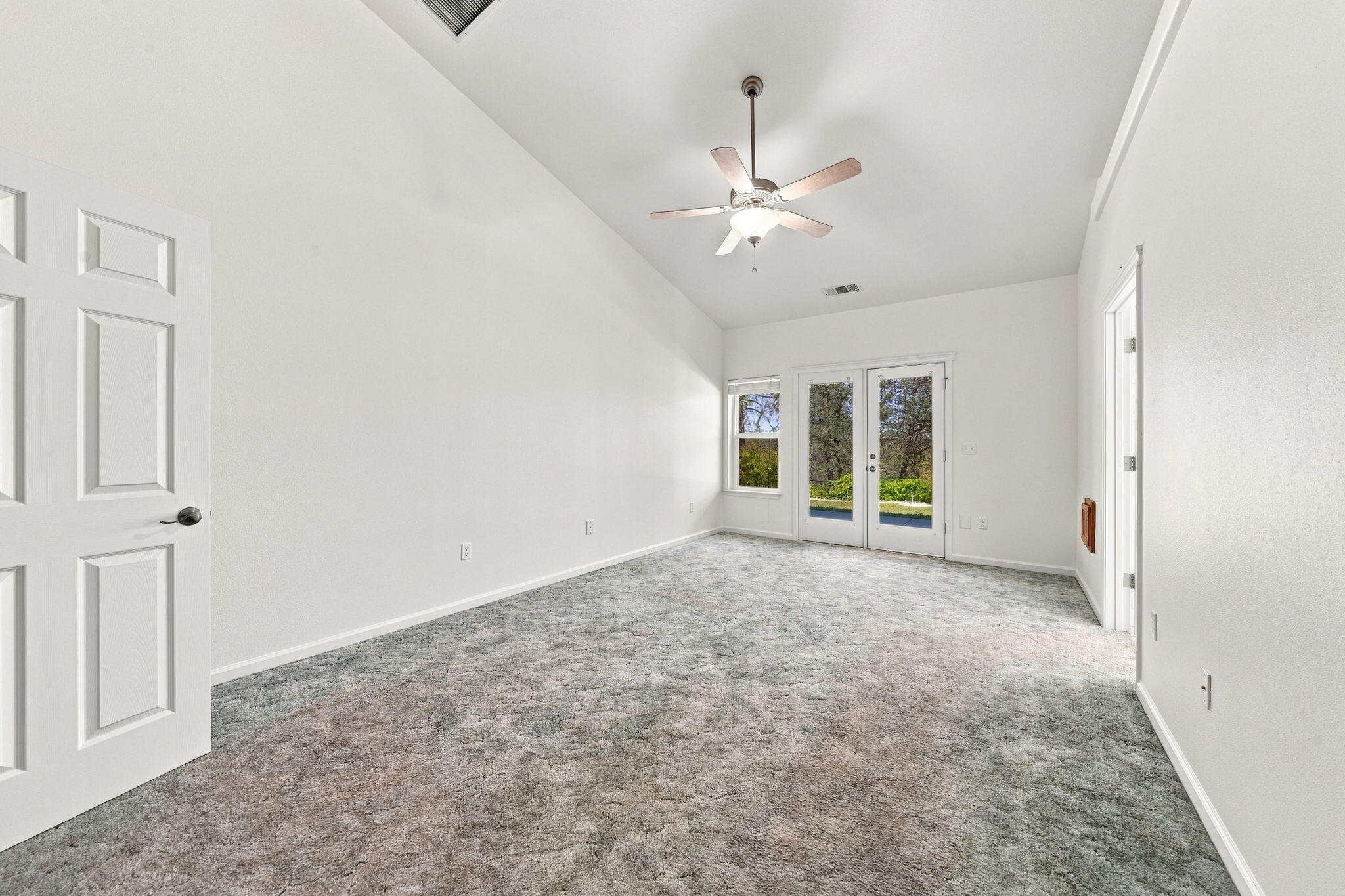 1114 Snowcap Trail