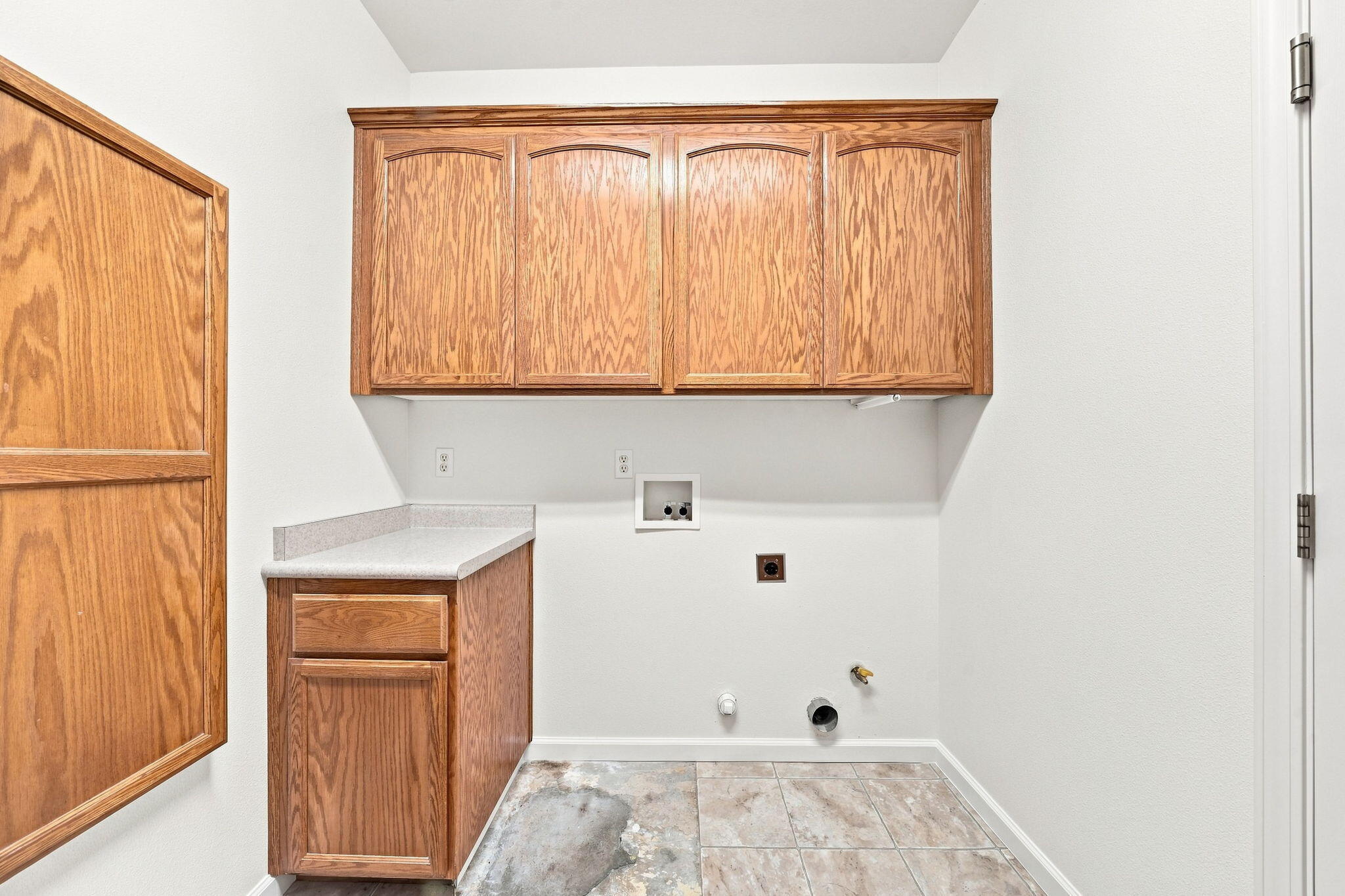 1114 Snowcap Trail