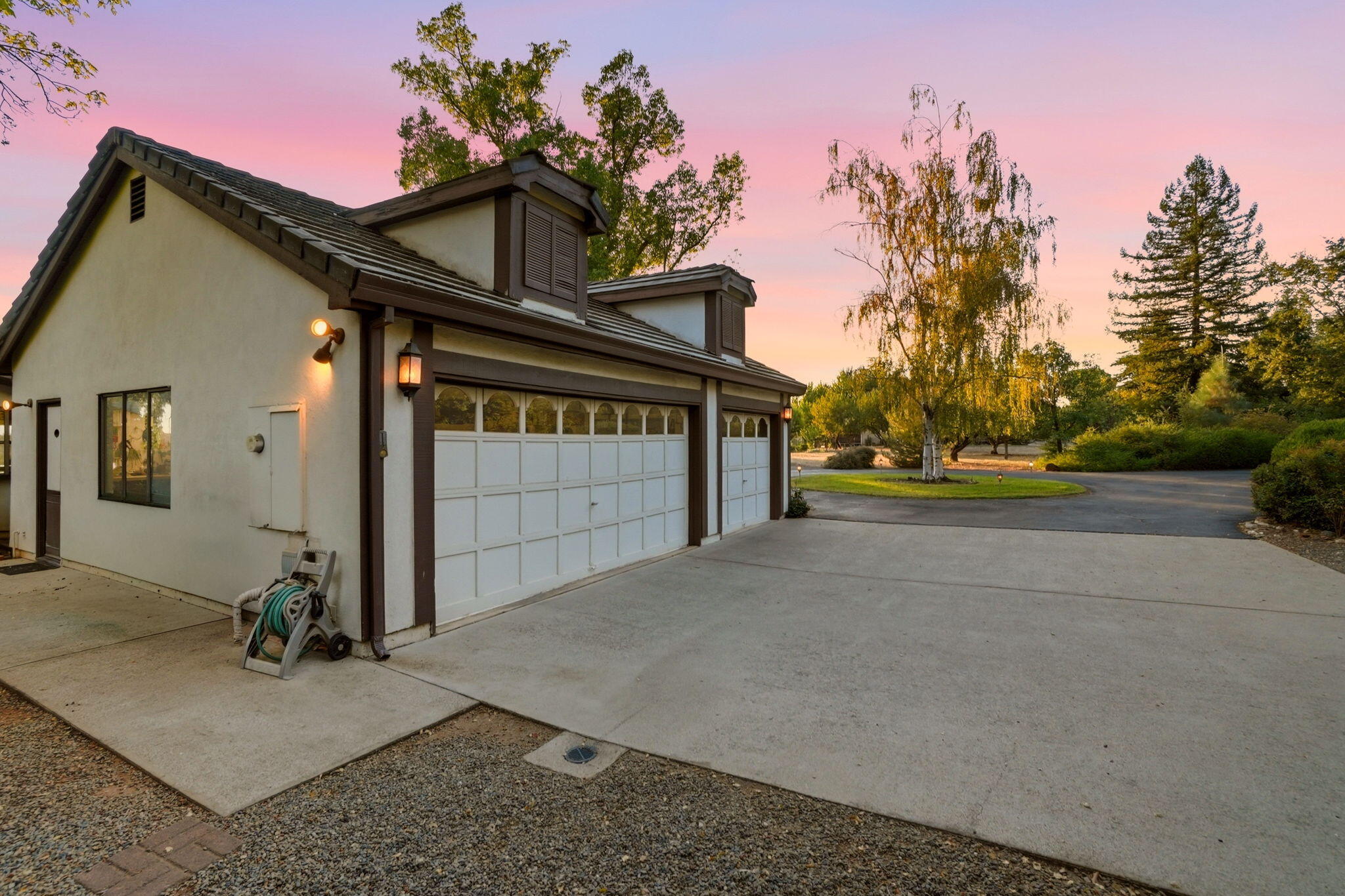 6390 Park Ridge Drive