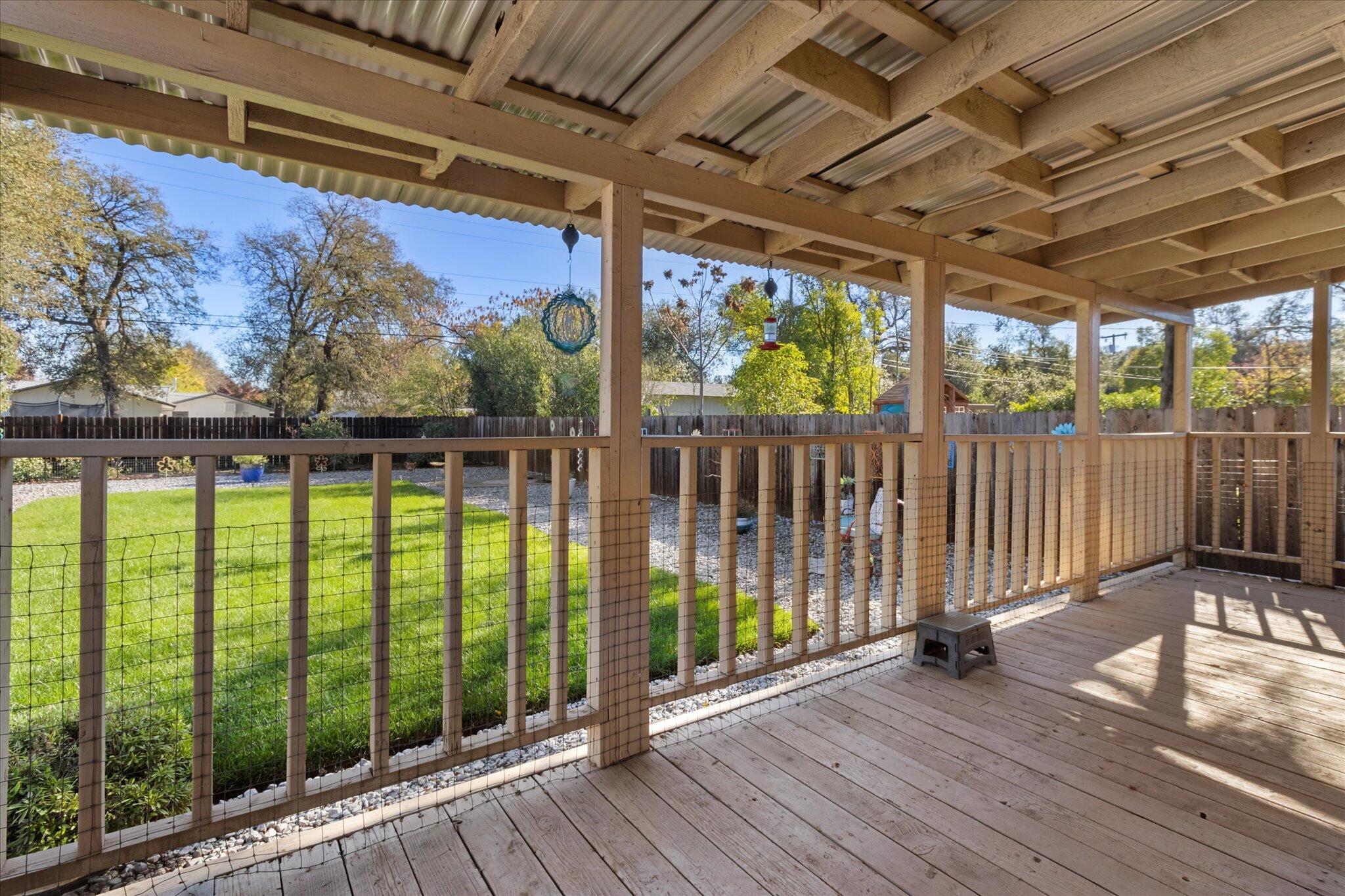 1381 Jeffries Avenue