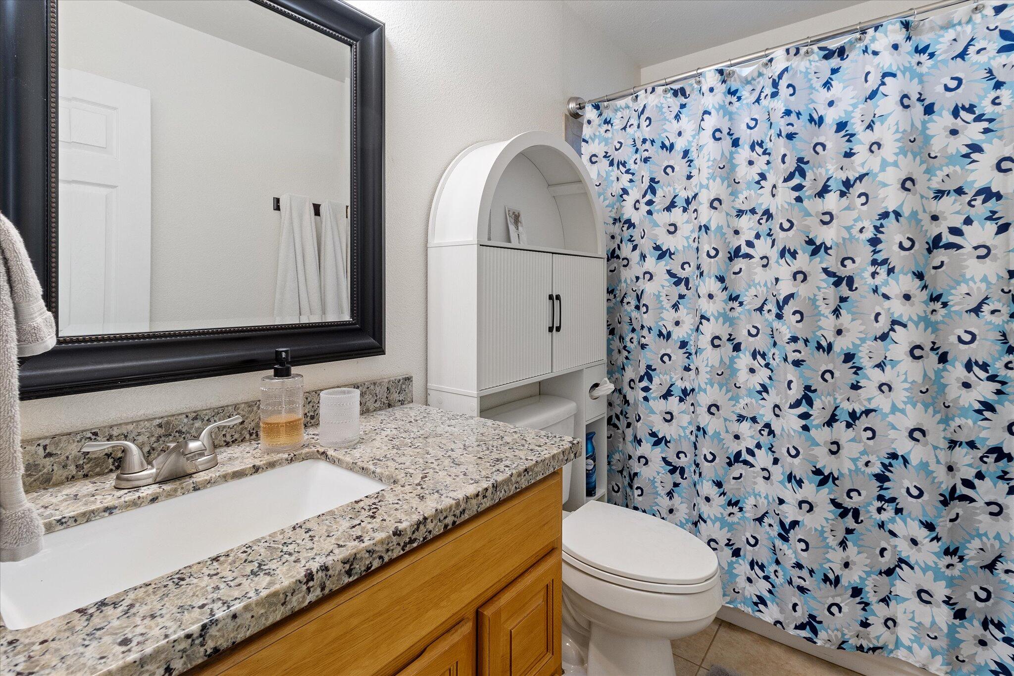 1381 Jeffries Avenue