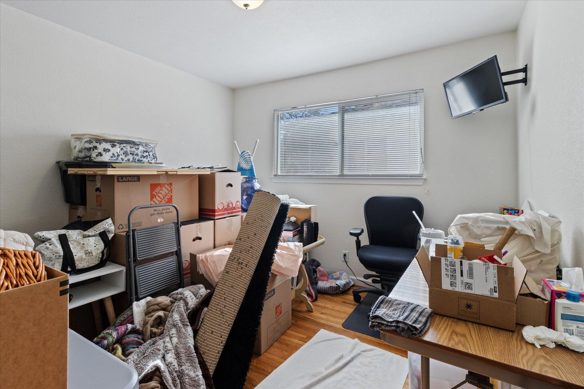 1381 Jeffries Avenue