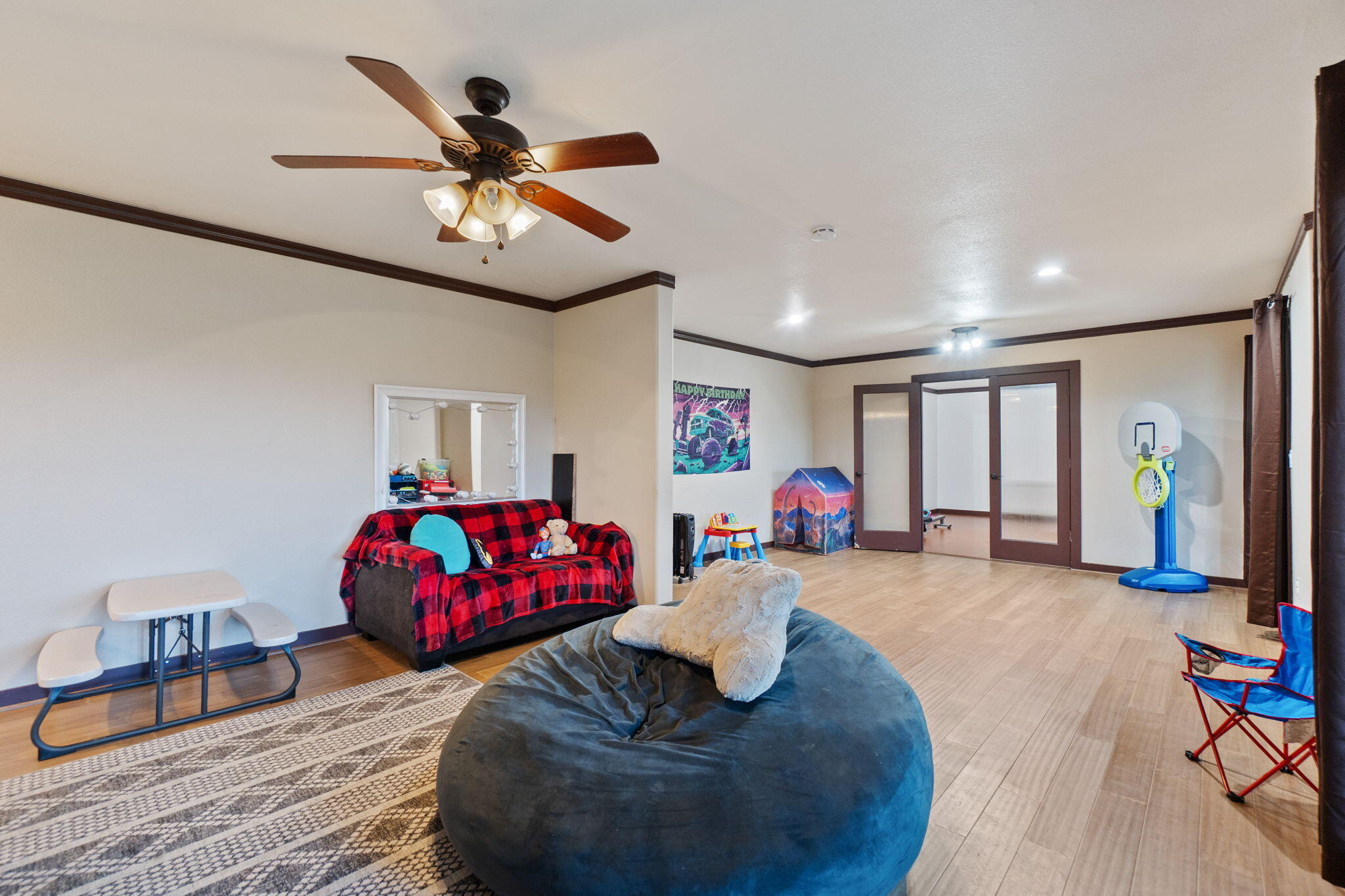3360 Stanford Drive