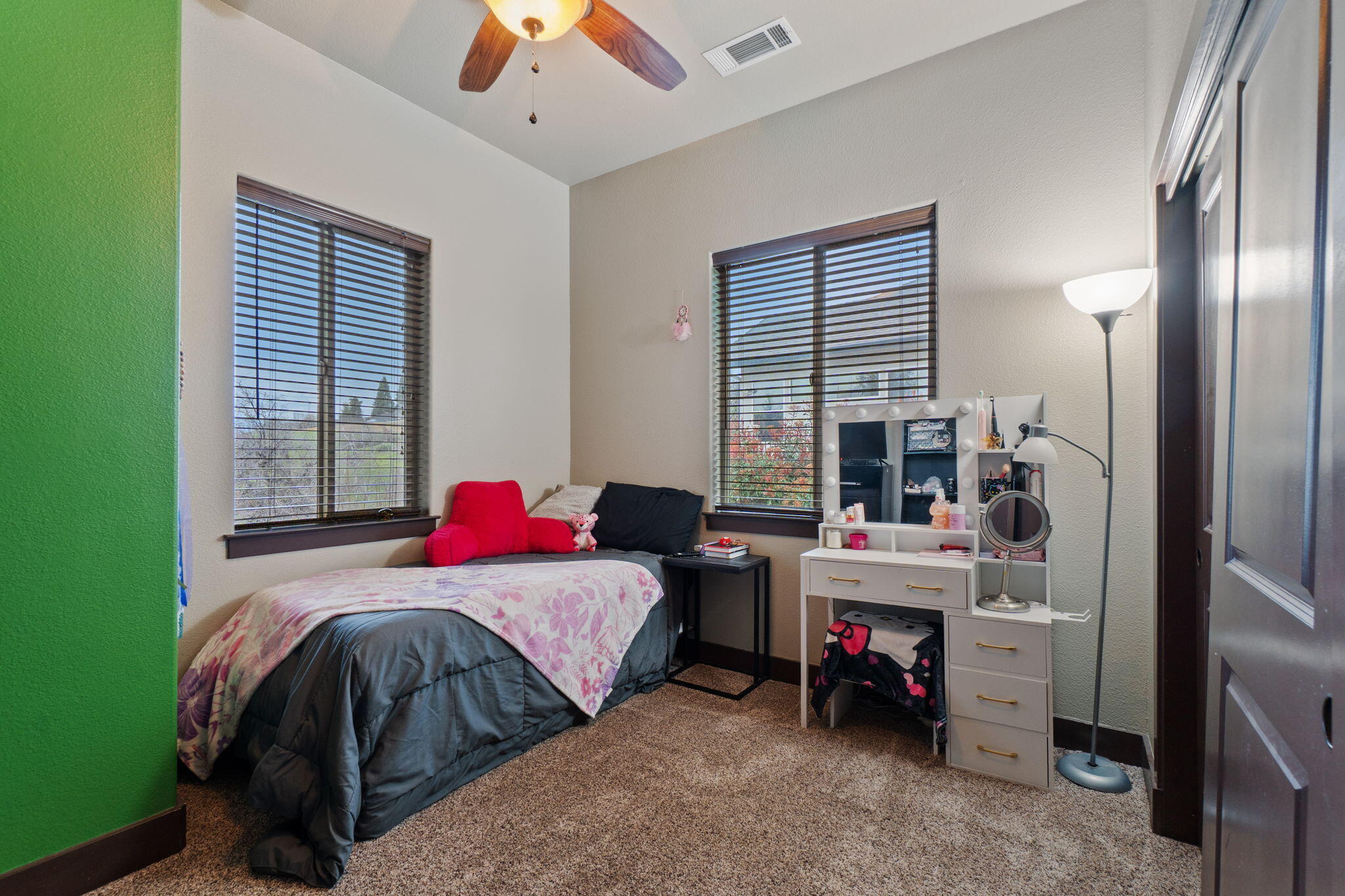 3360 Stanford Drive