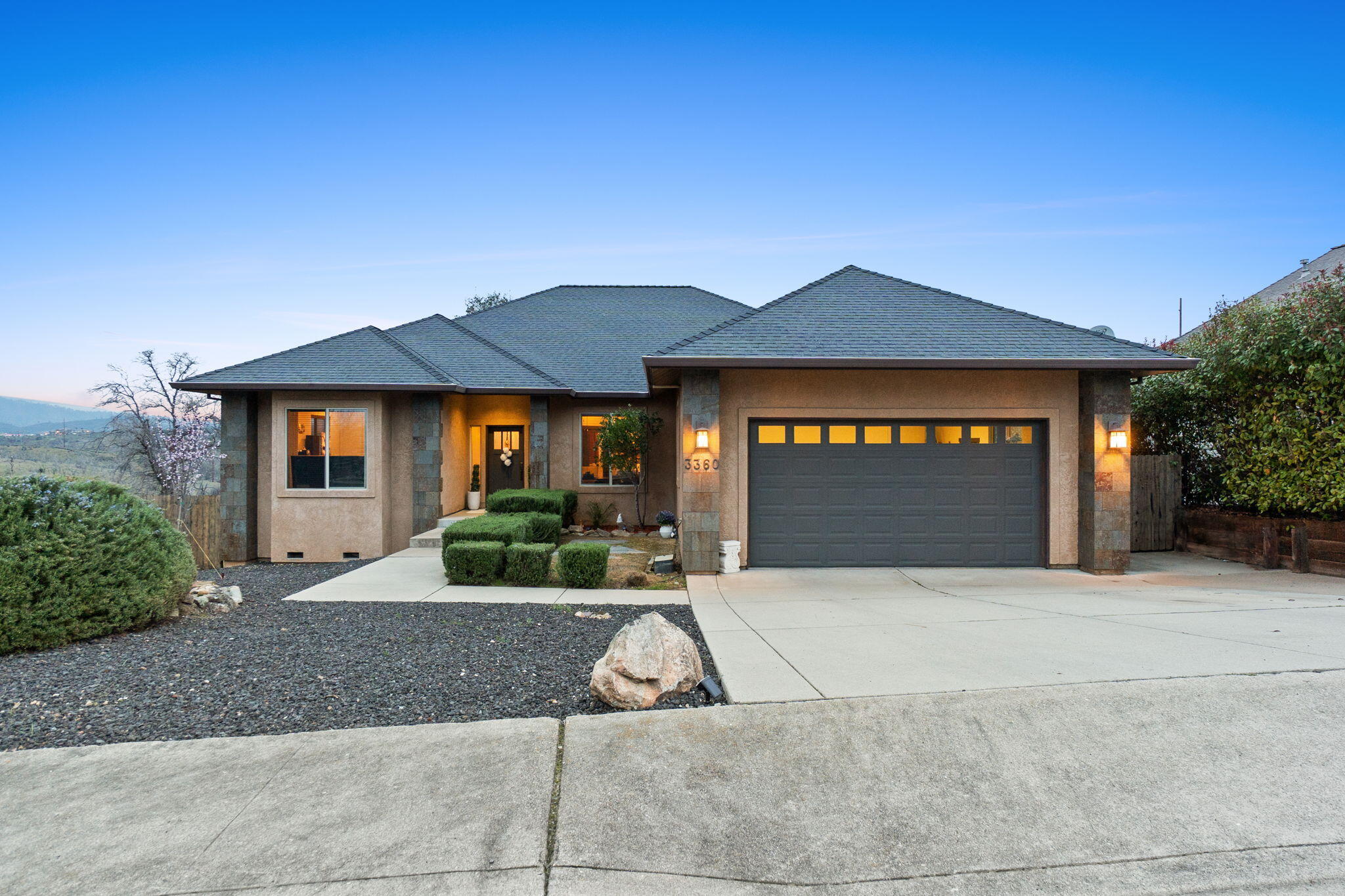 3360 Stanford Drive
