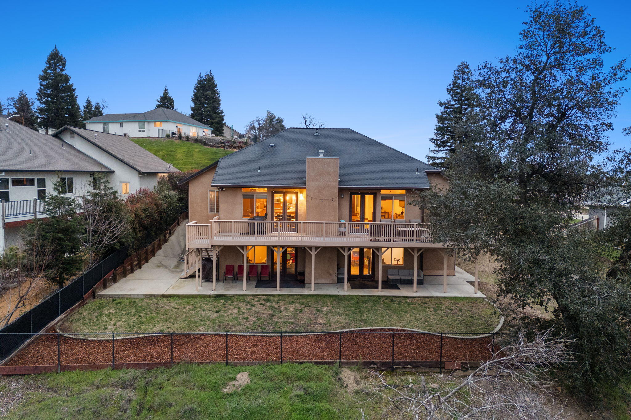 3360 Stanford Drive