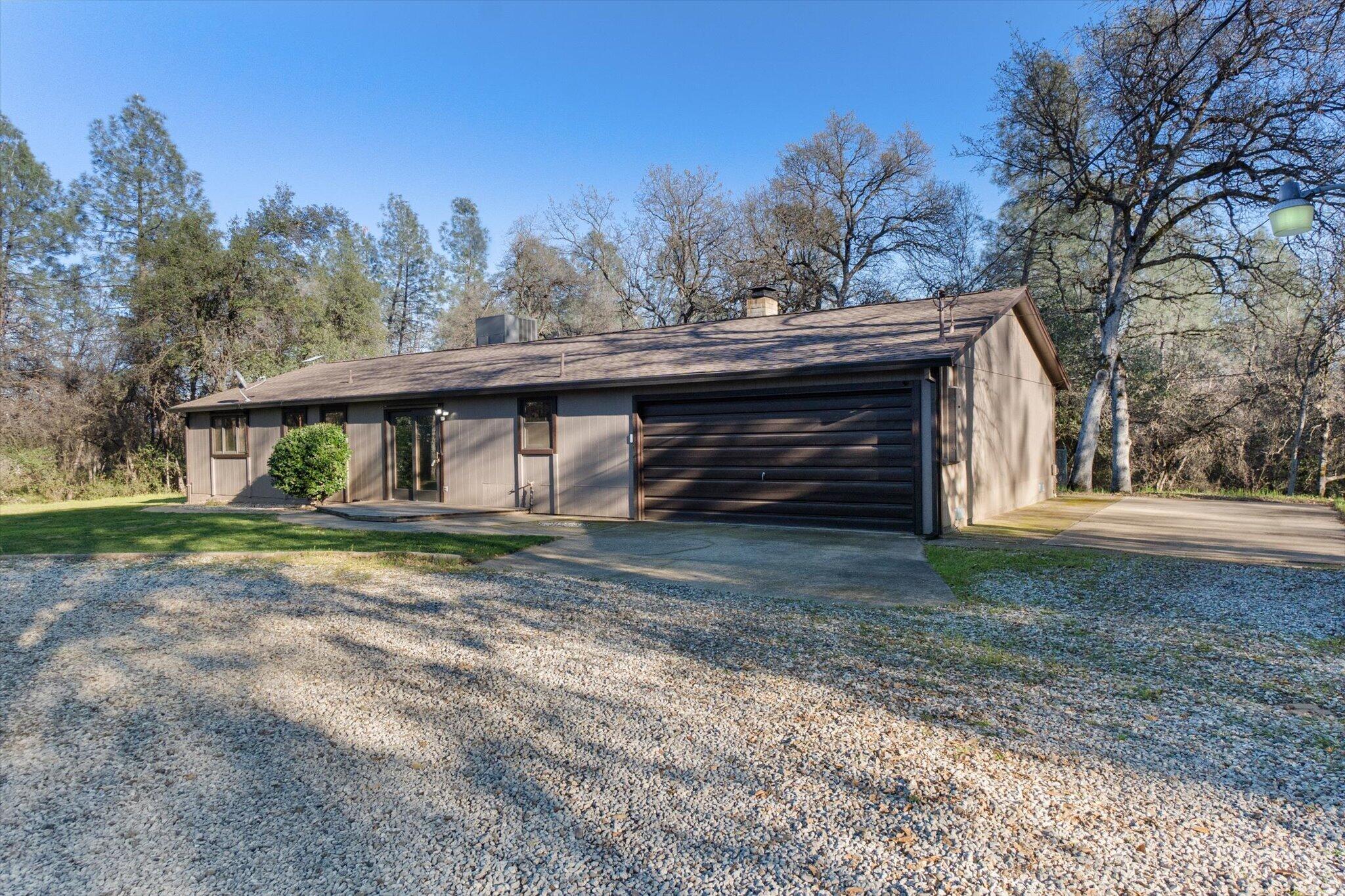 8003 Narrows Way