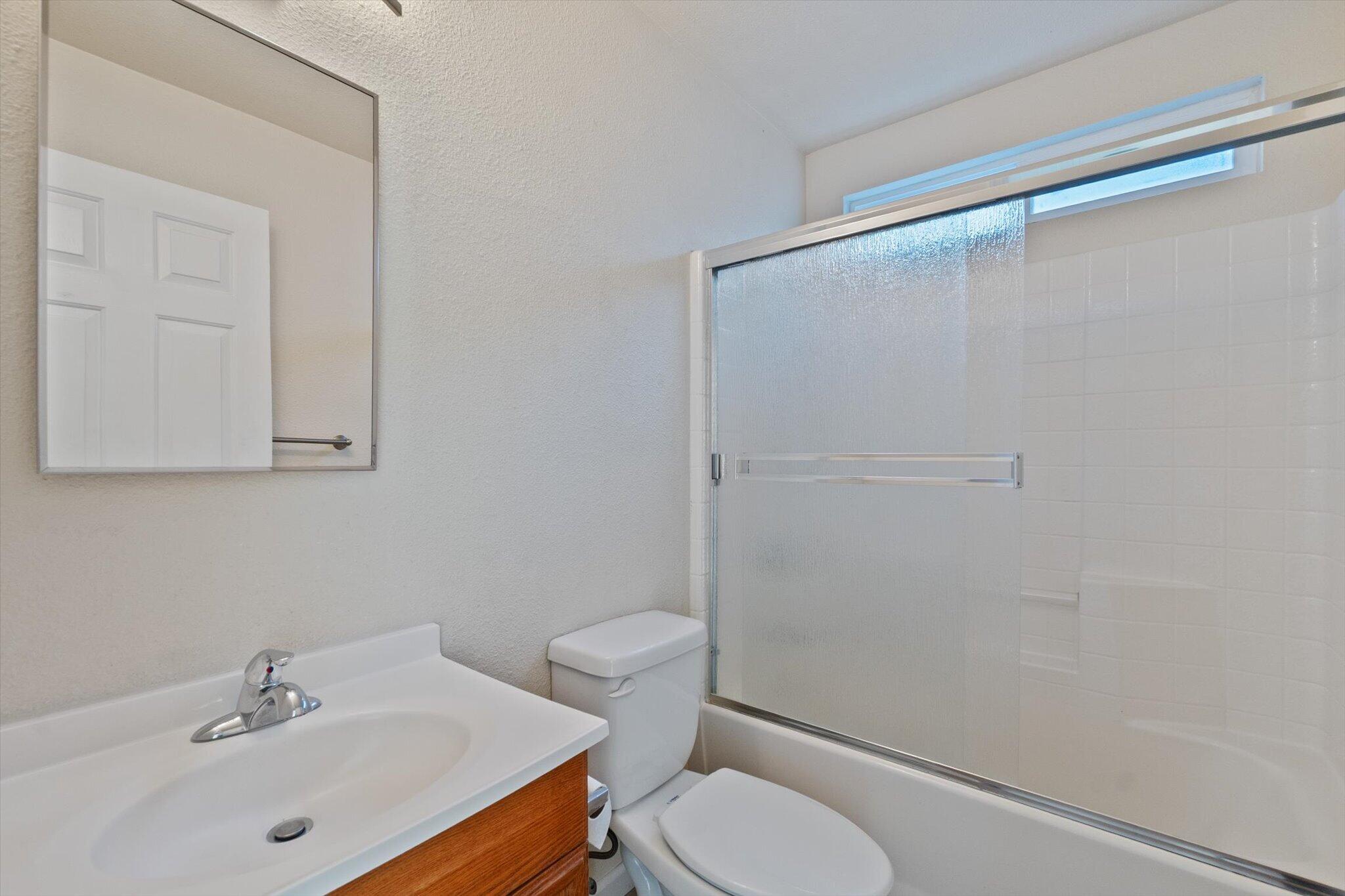 3524 Gardenia Street