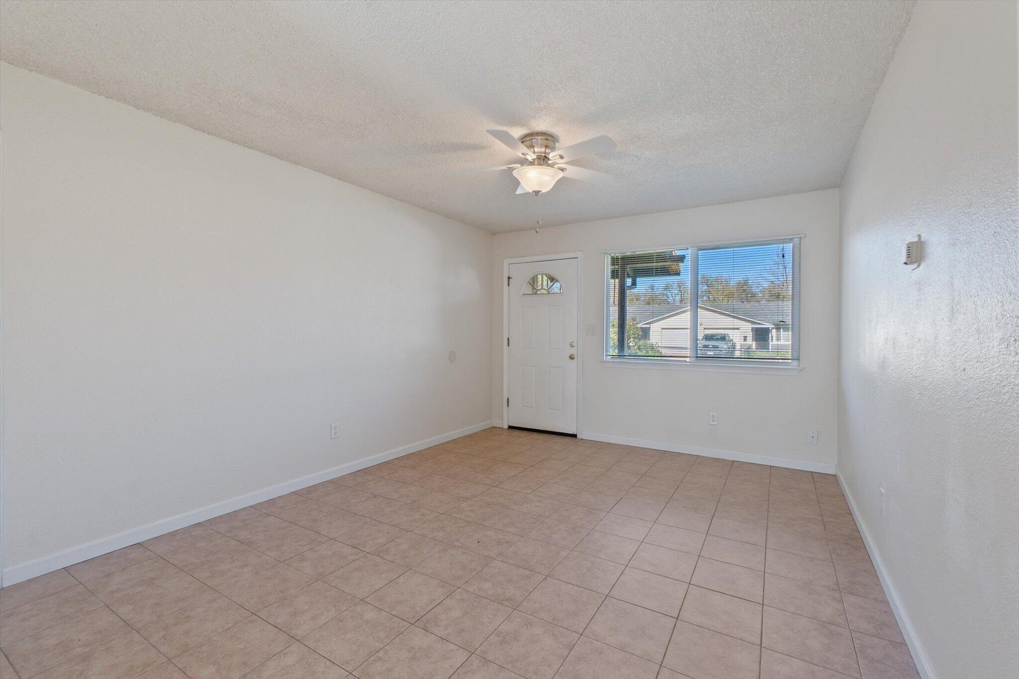 3524 Gardenia Street