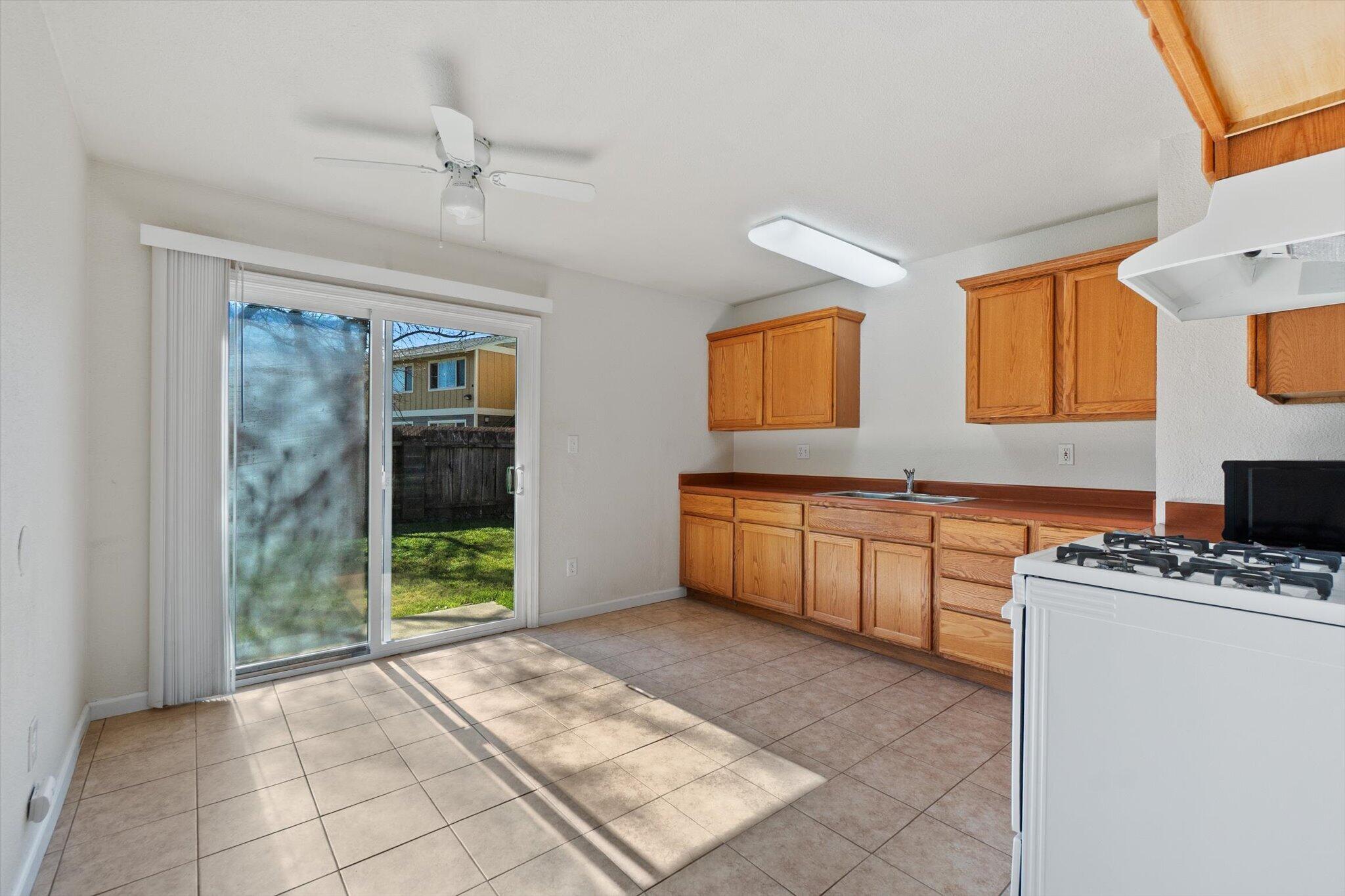 3524 Gardenia Street