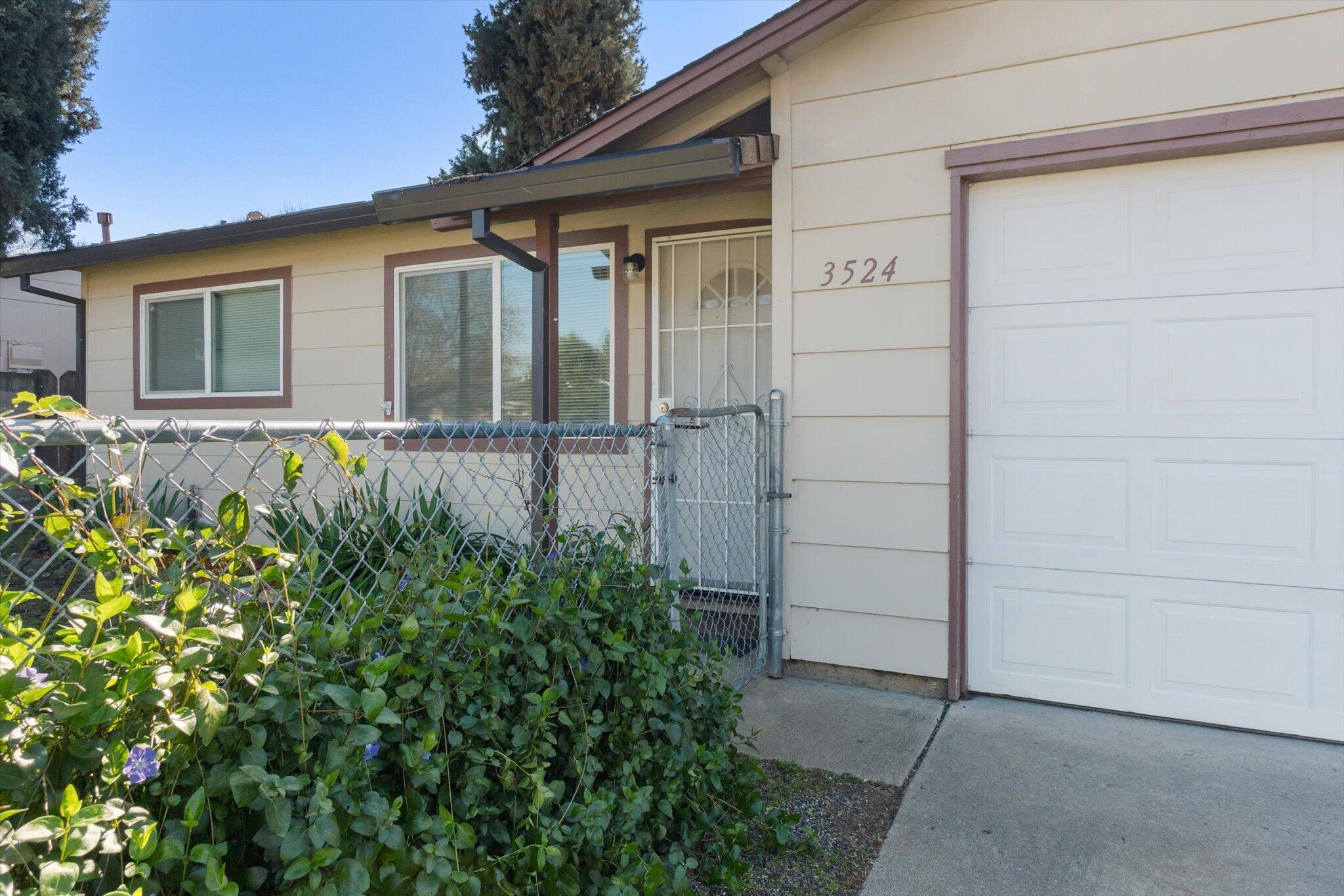 3524 Gardenia Street