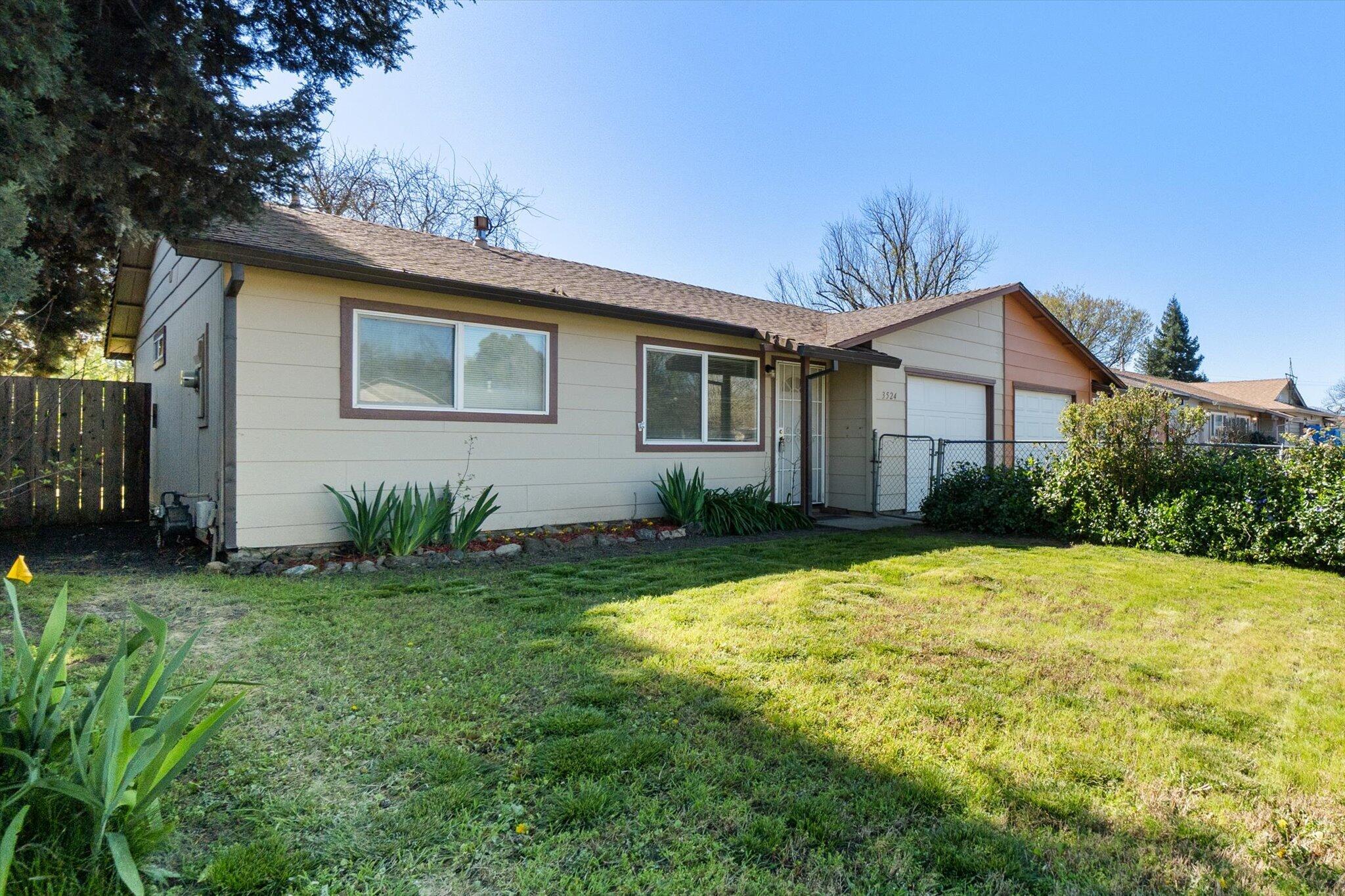 3524 Gardenia Street