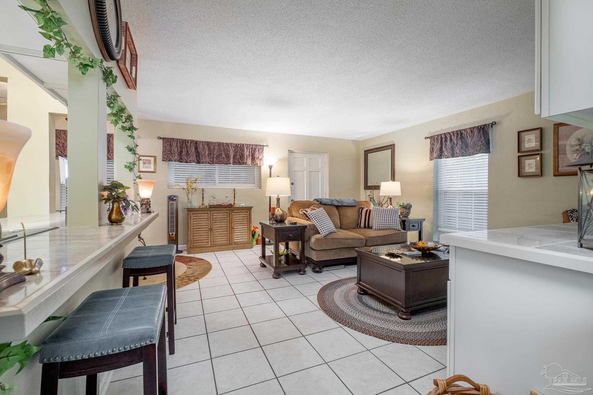 300 Bayou Blvd # 101
