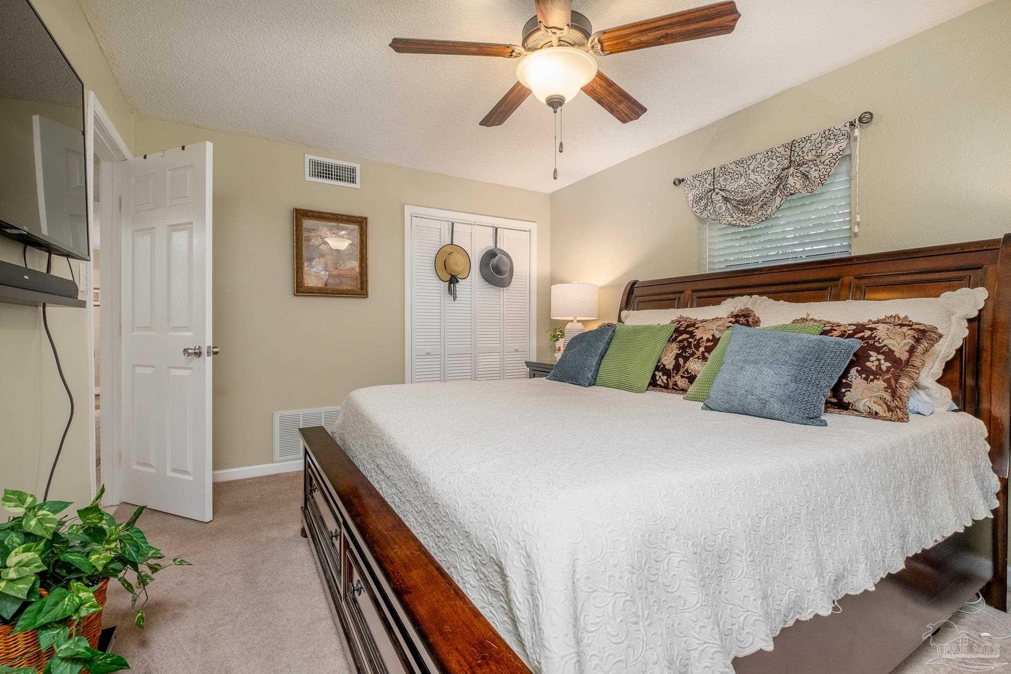 300 Bayou Blvd # 101