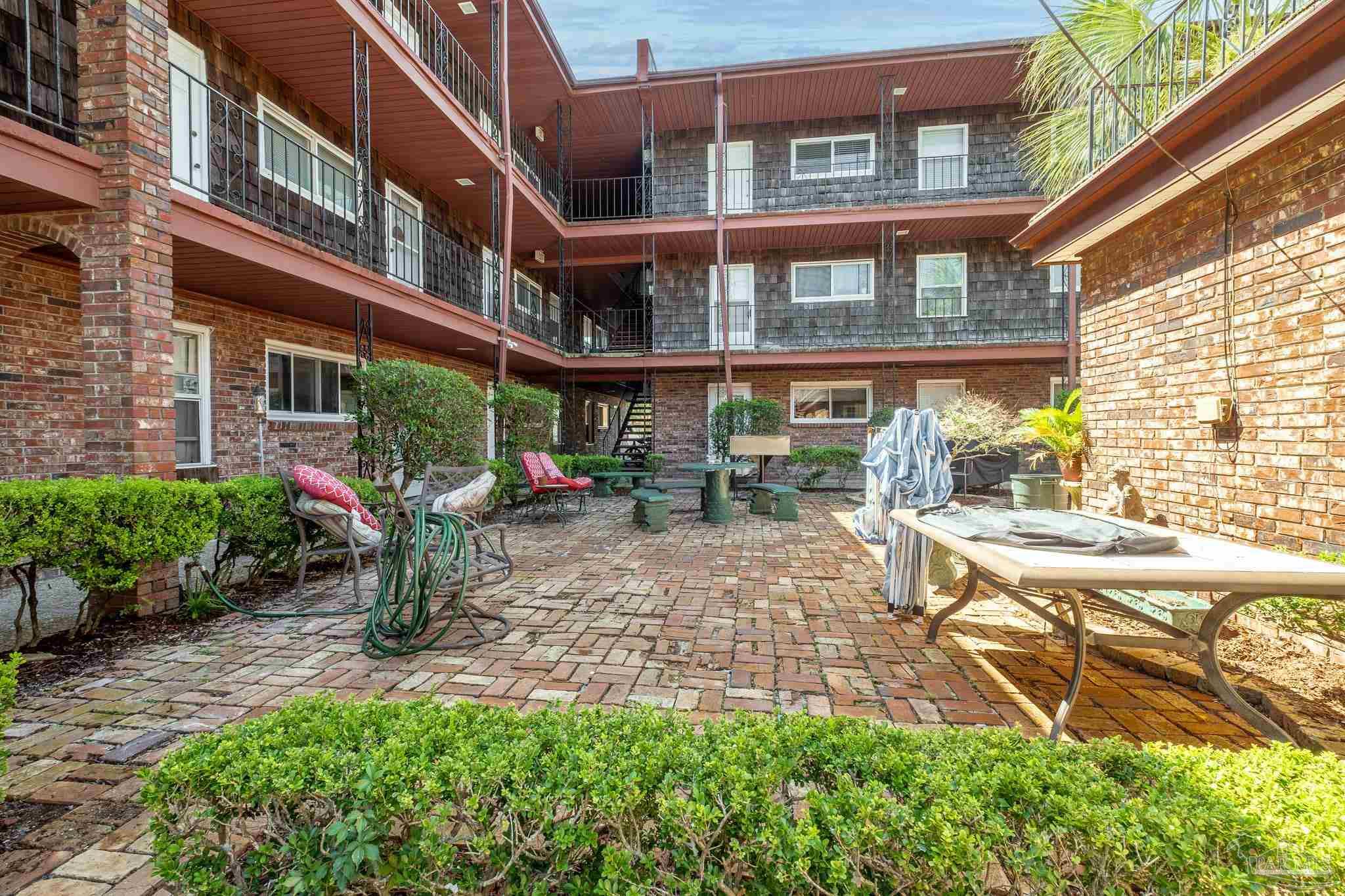 300 Bayou Blvd # 101