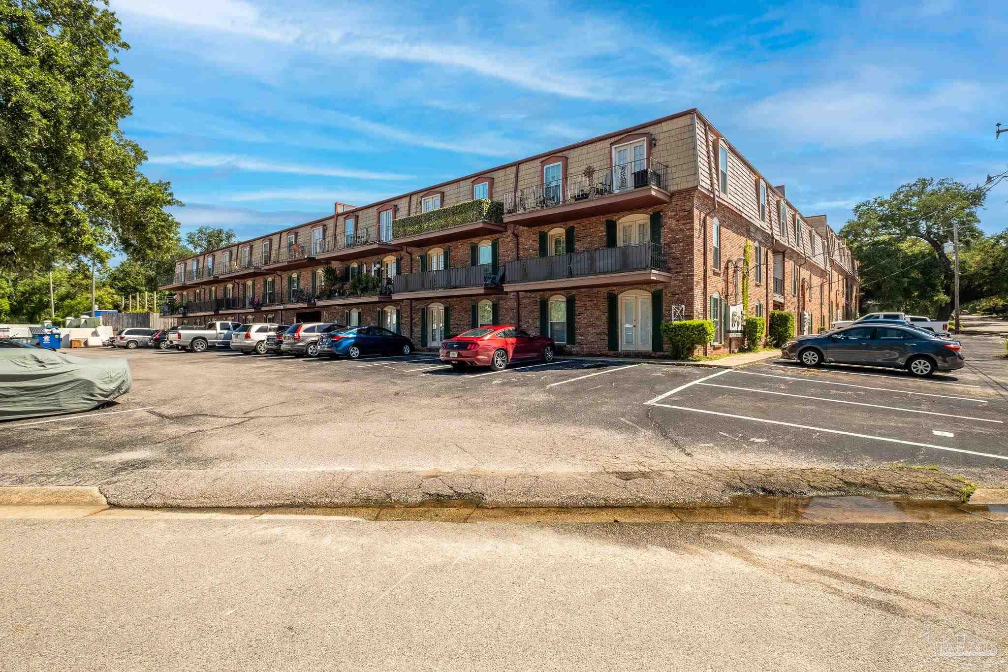 300 Bayou Blvd # 101