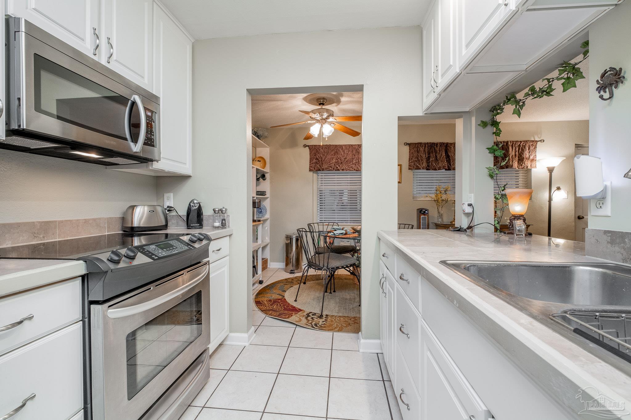 300 Bayou Blvd # 101