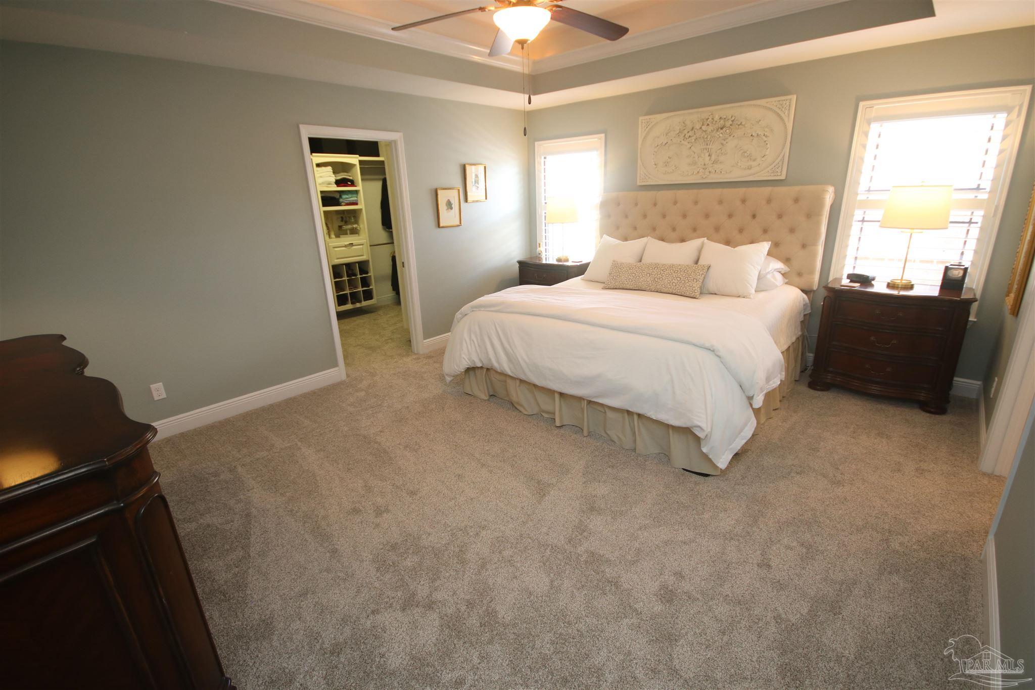 5790 Dunridge Dr