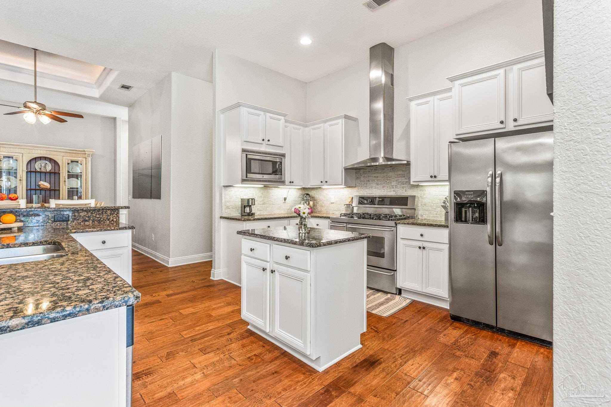 8089 Foxtail Loop