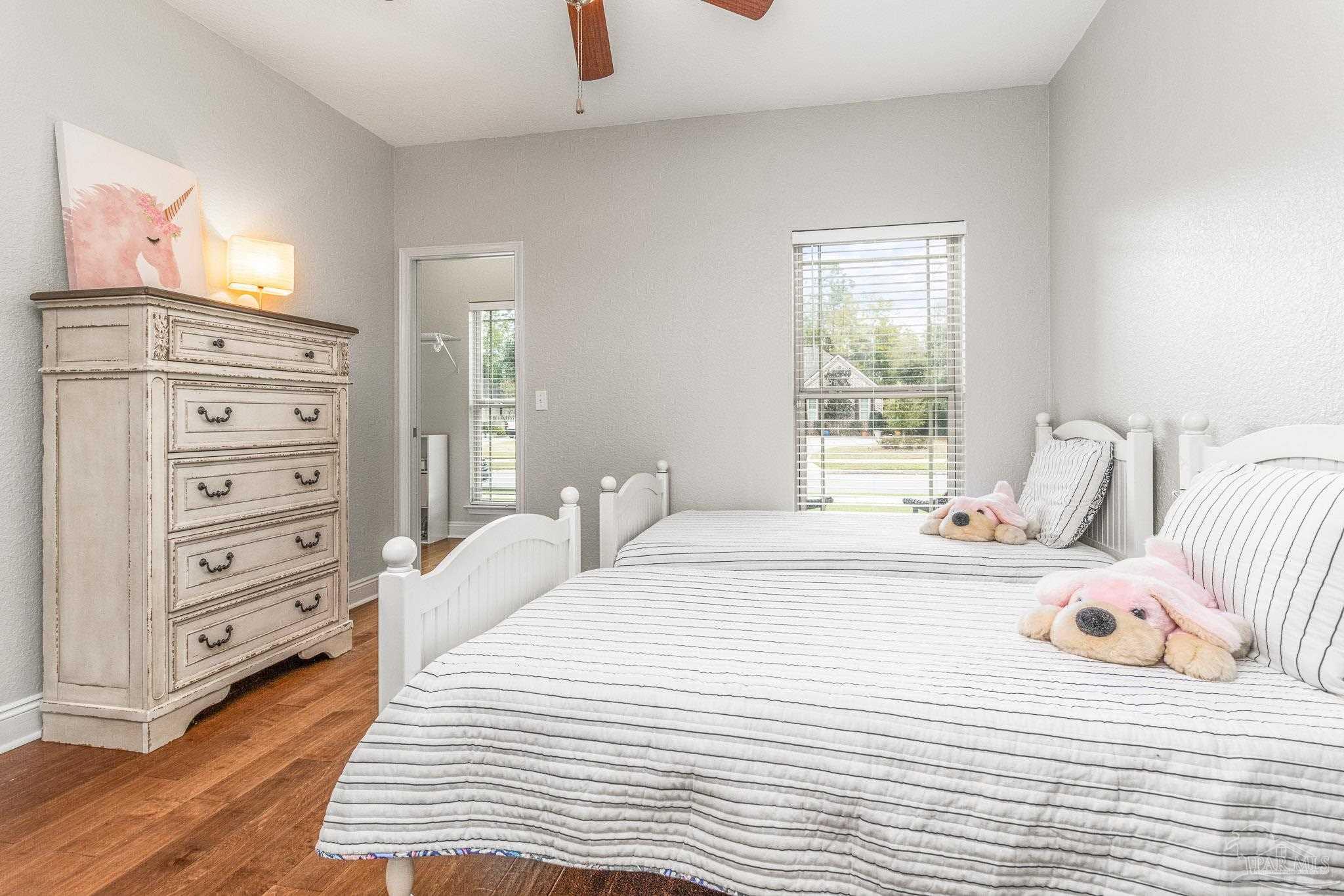 8089 Foxtail Loop