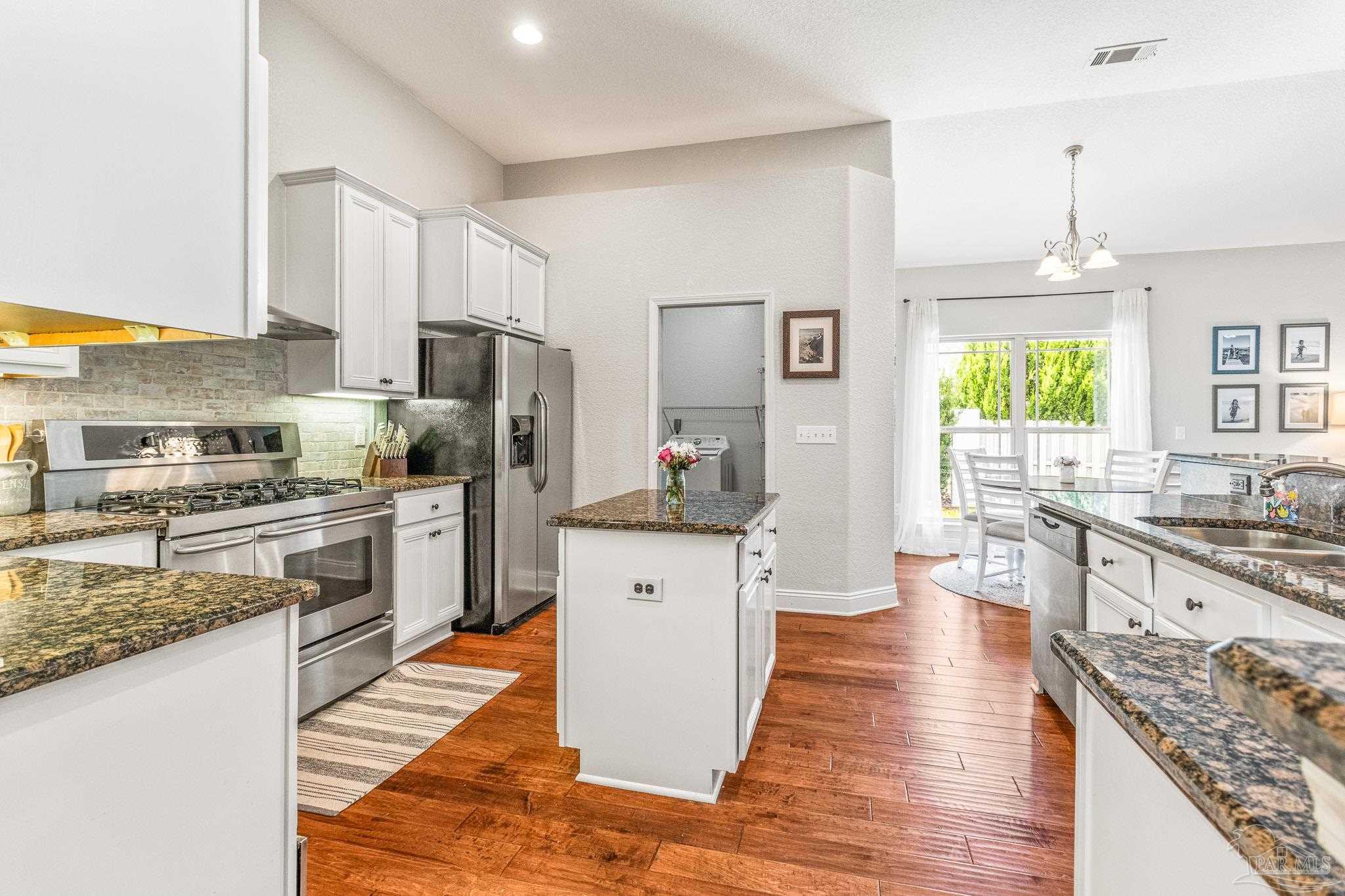 8089 Foxtail Loop