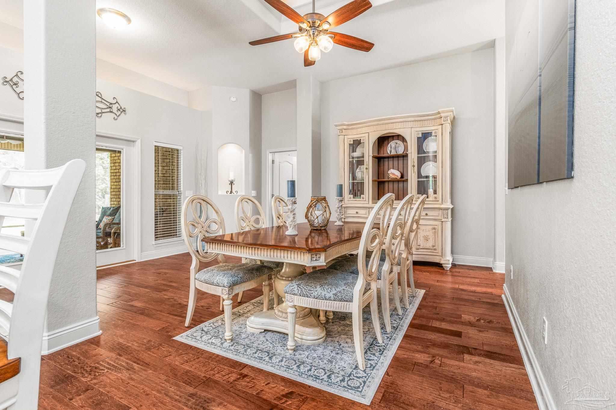 8089 Foxtail Loop