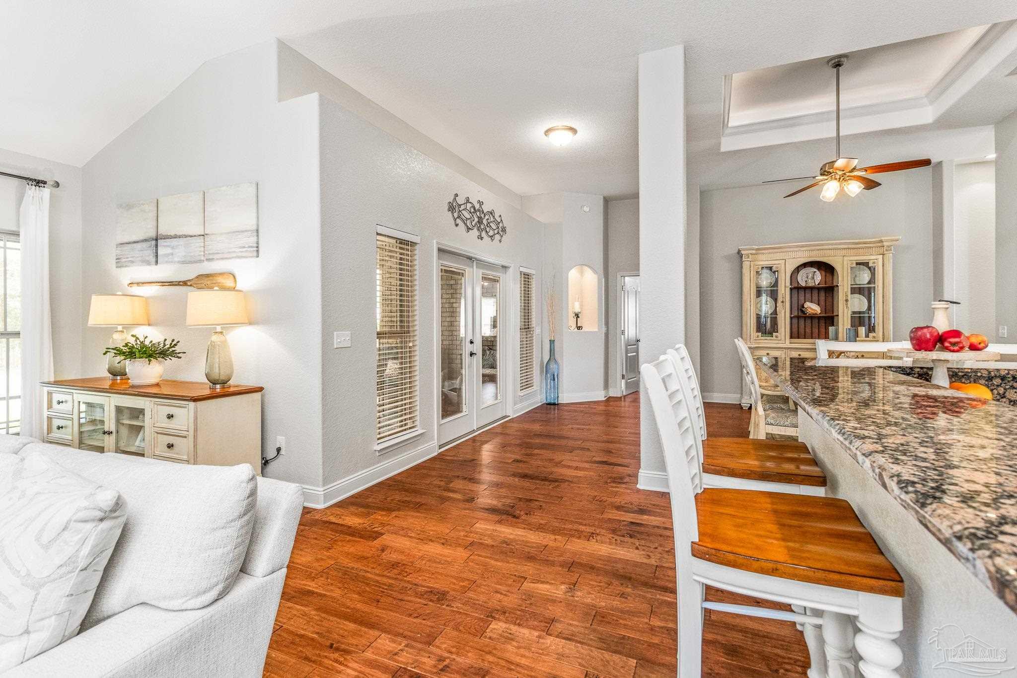 8089 Foxtail Loop