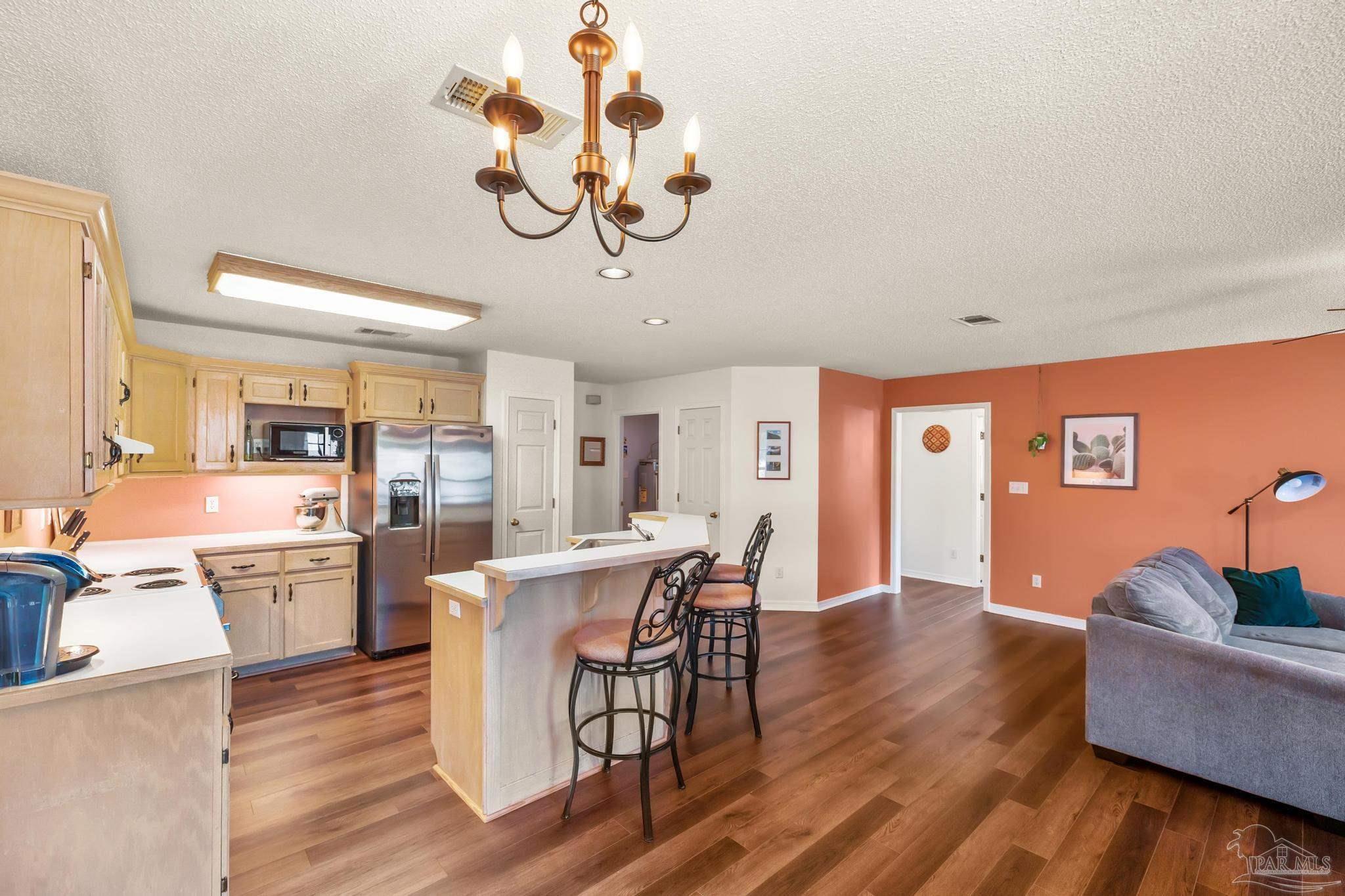 5094 High Pointe Dr