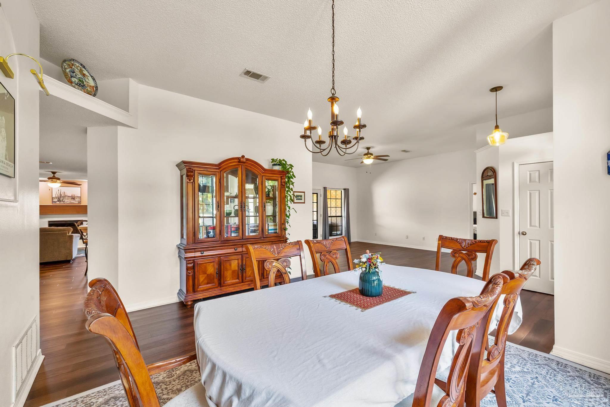 5094 High Pointe Dr