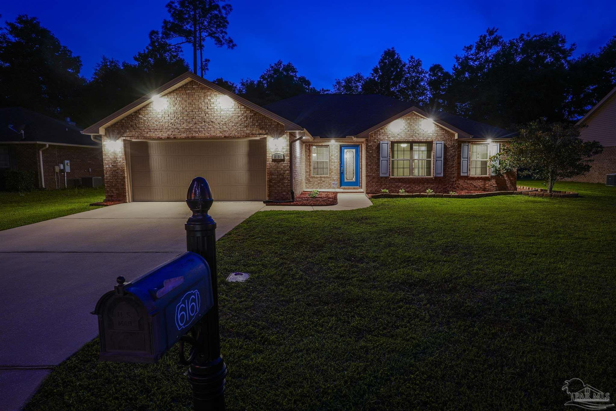 6161 Autumn Pines Cir