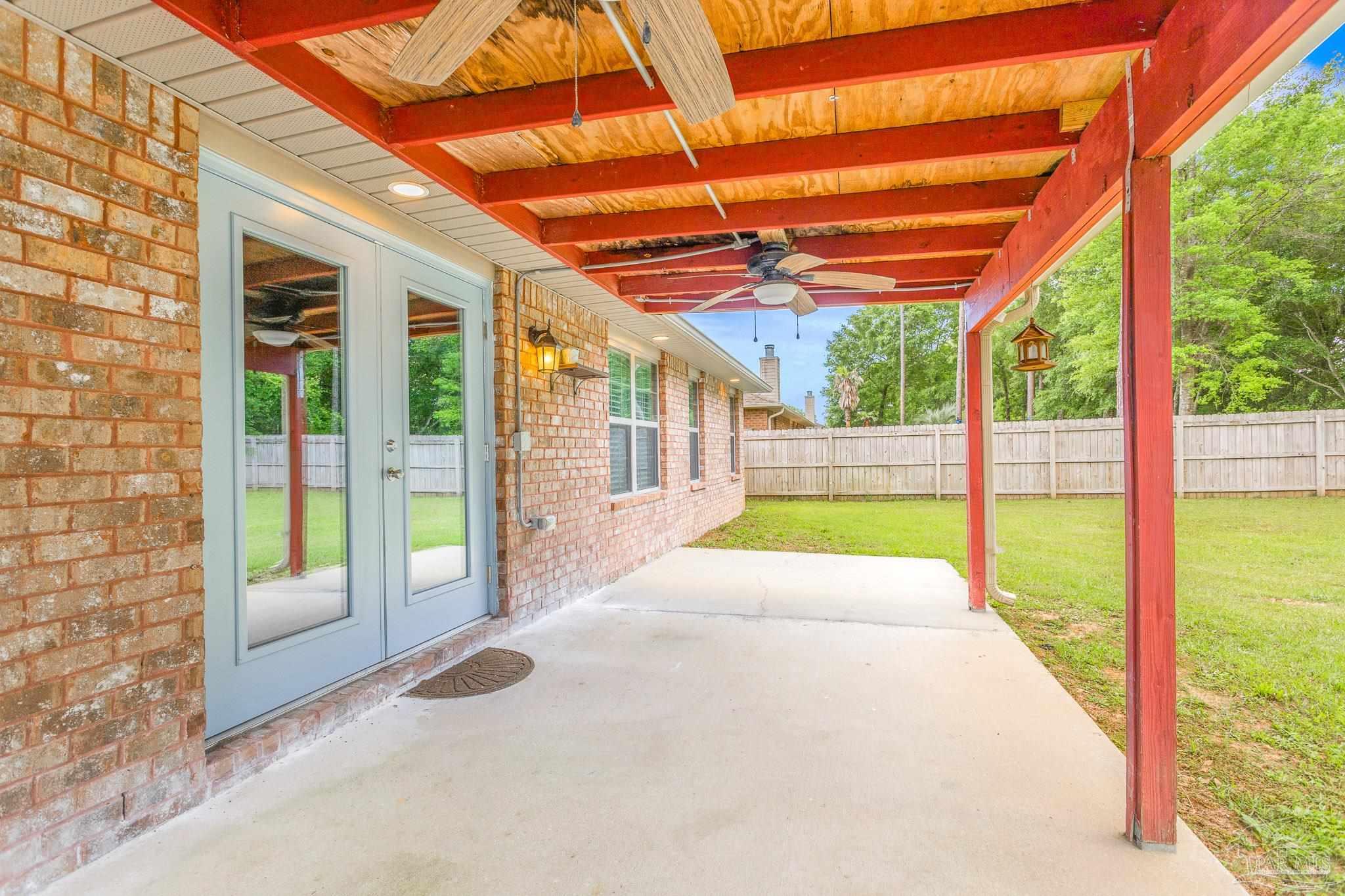 6161 Autumn Pines Cir