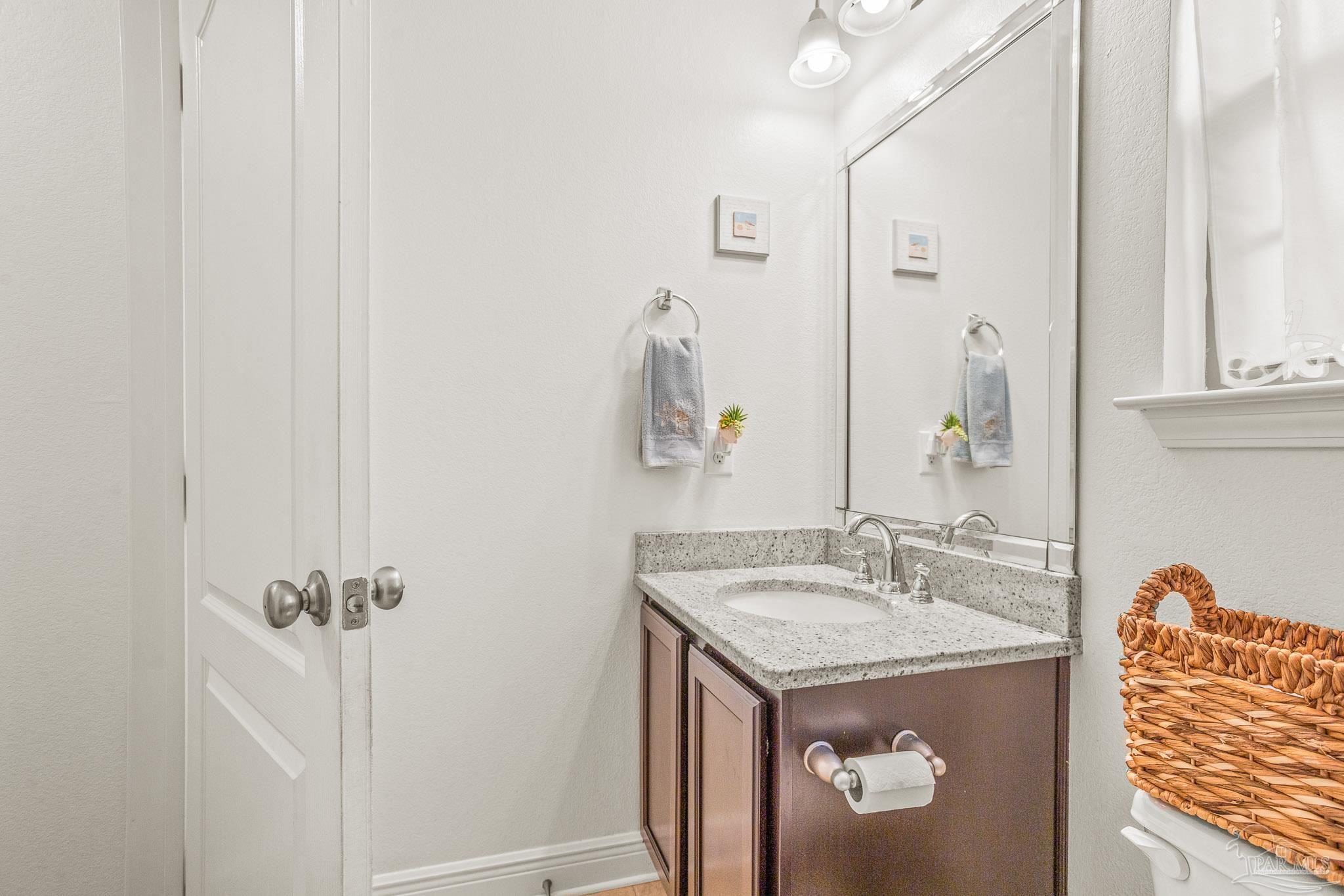 6161 Autumn Pines Cir