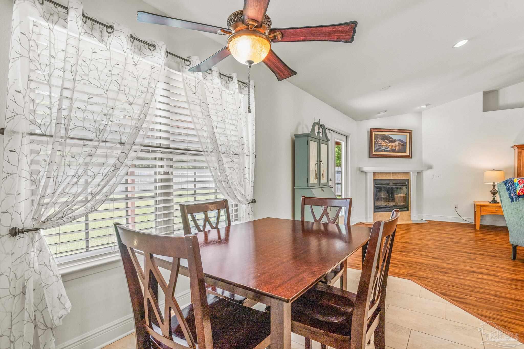 6161 Autumn Pines Cir