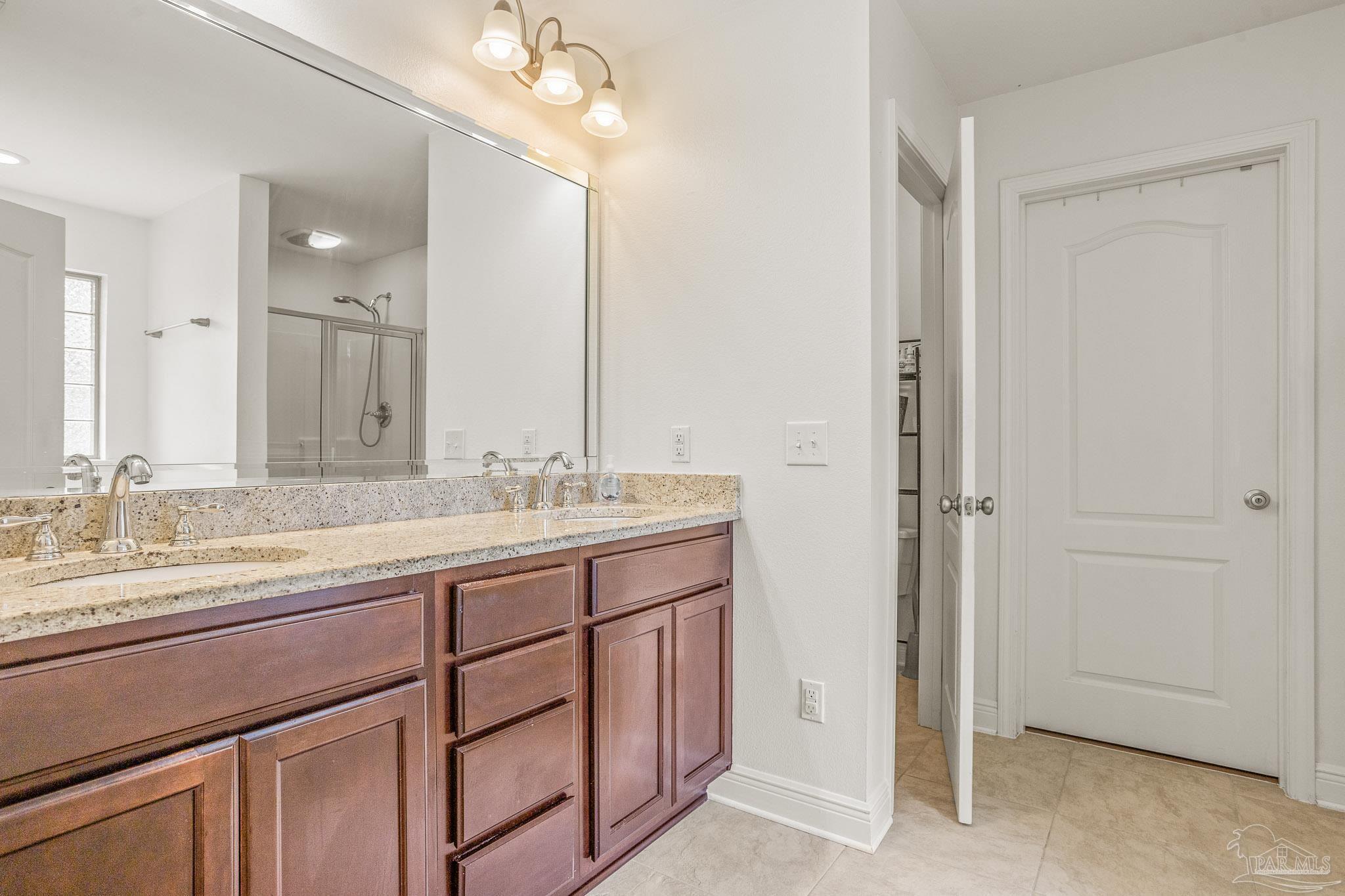 6161 Autumn Pines Cir