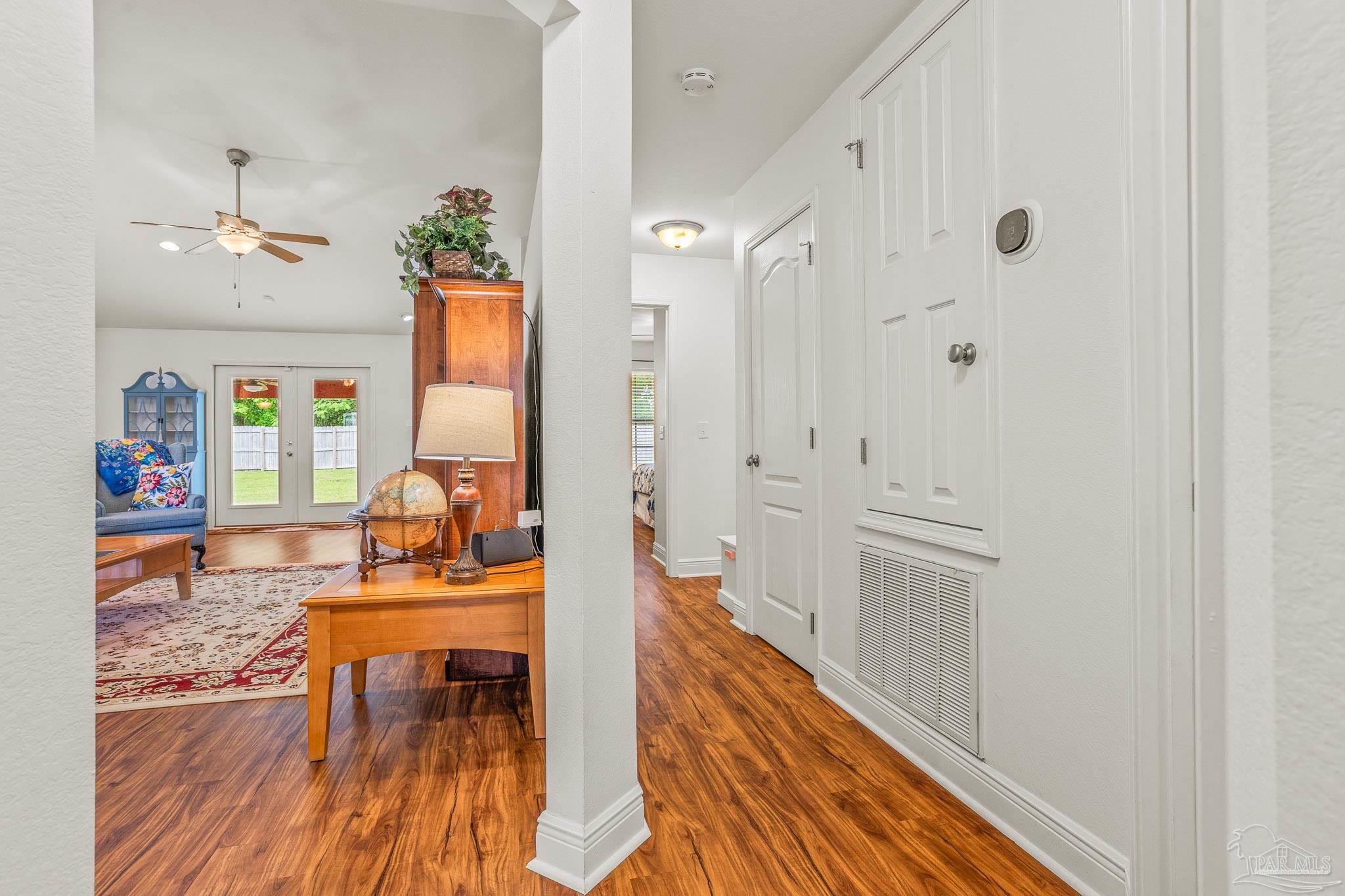 6161 Autumn Pines Cir