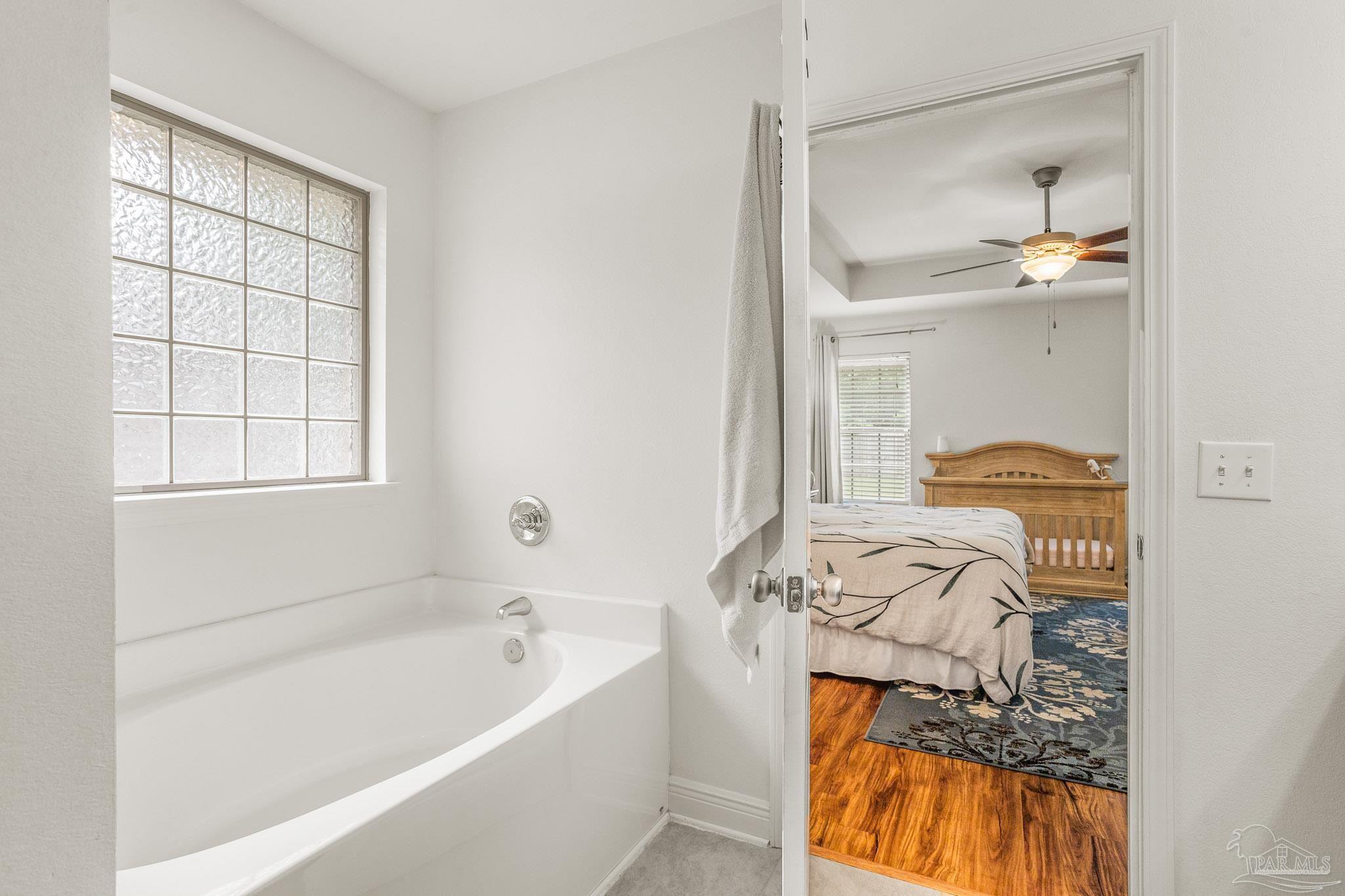 6161 Autumn Pines Cir